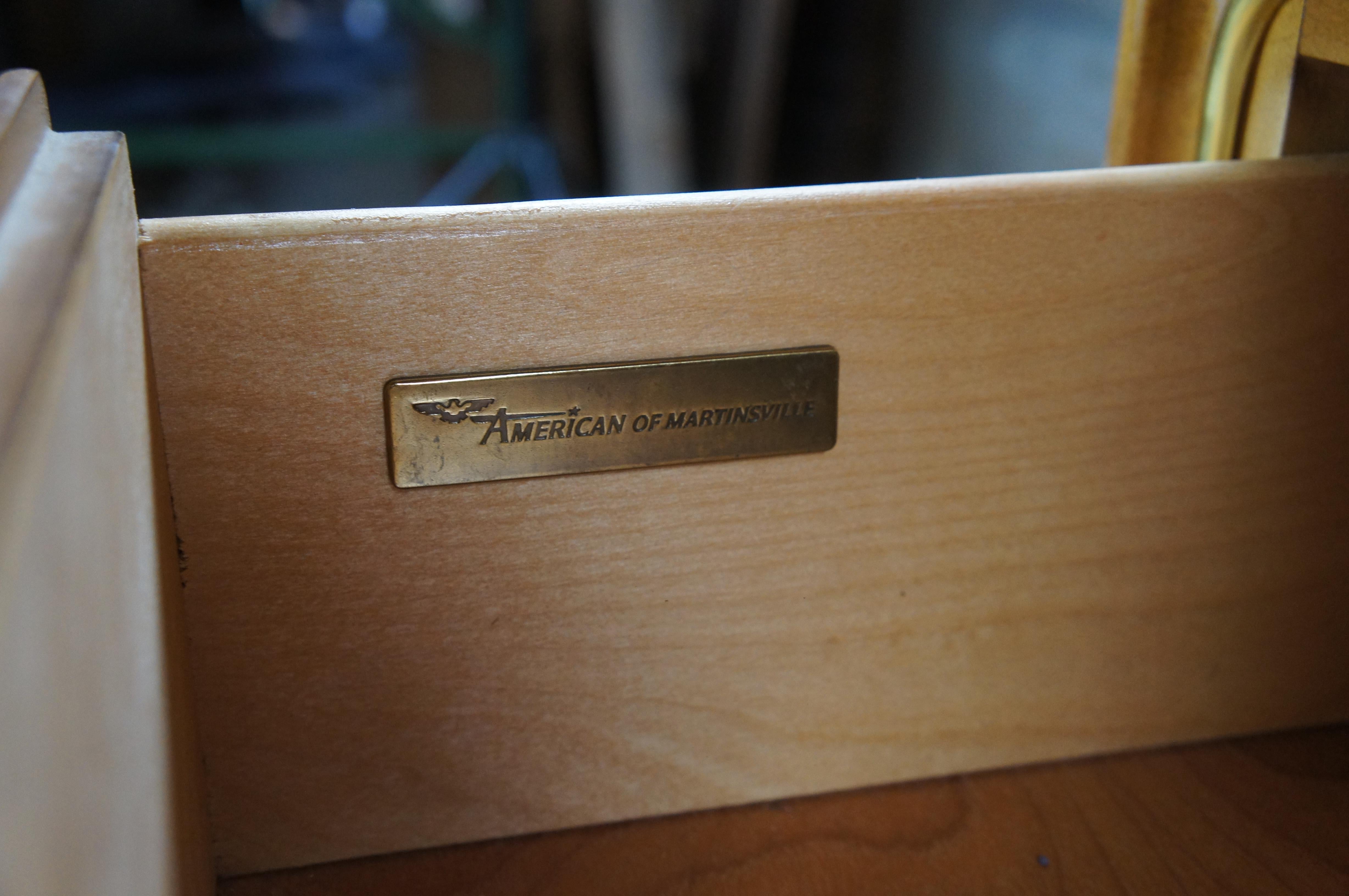 American of Martinsville Armoire moderne du milieu du siècle en loupe de frêne Tallboy Dresser 62