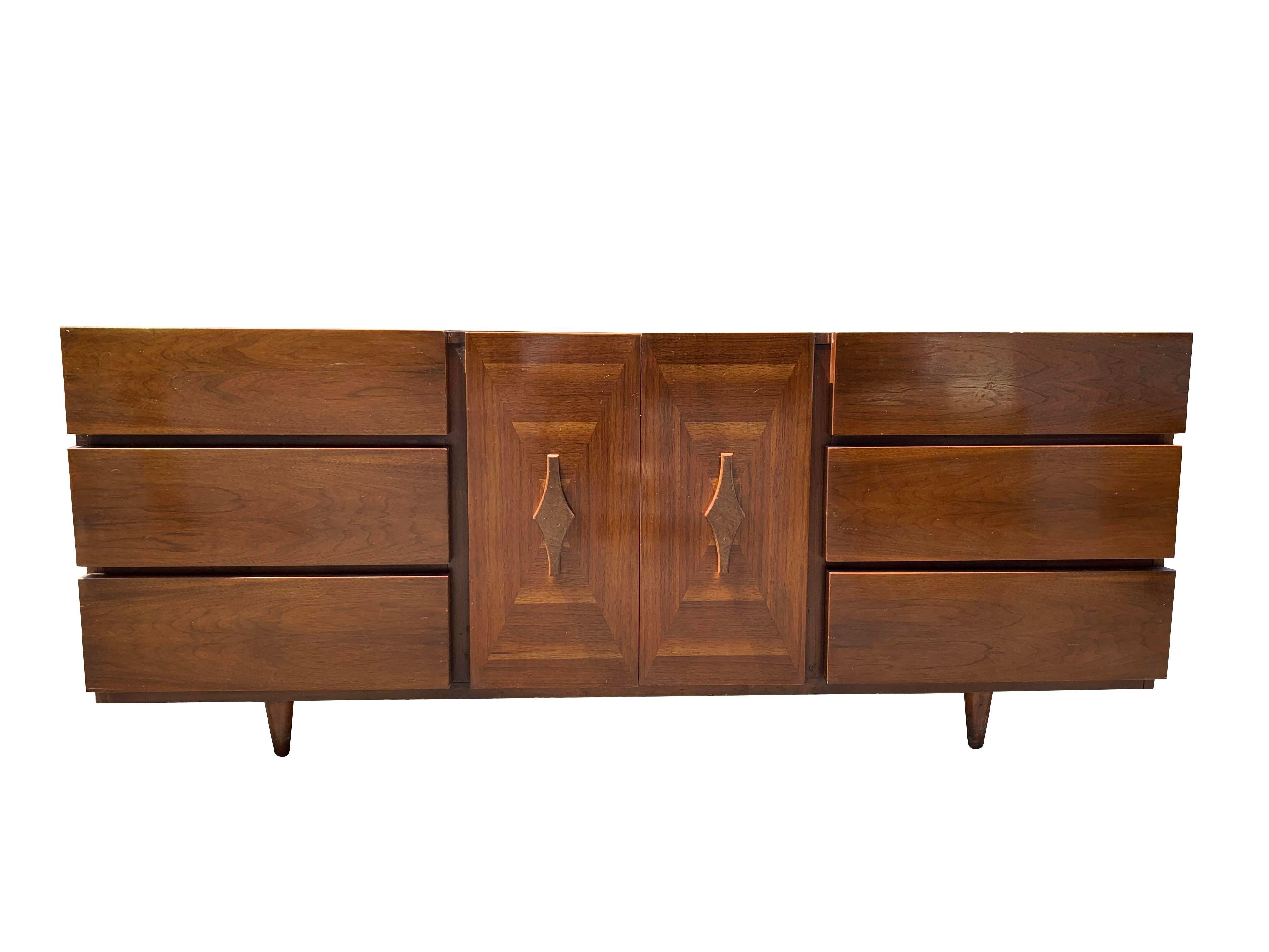 American of Martinsville Mid-Century Modern Credenza 4