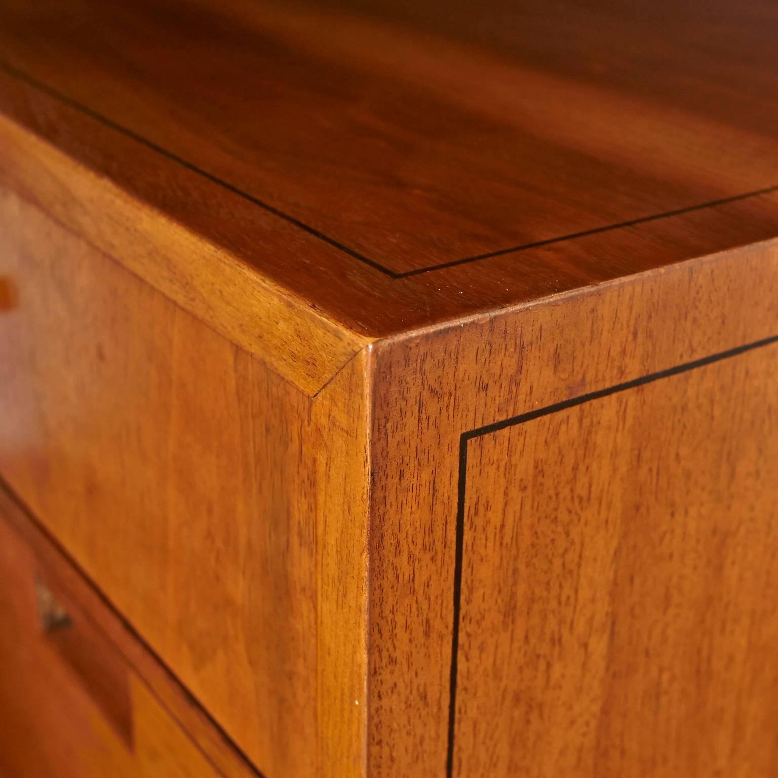 Wood American of Martinsville Mid-Century Modern Seven-Drawer Dresser