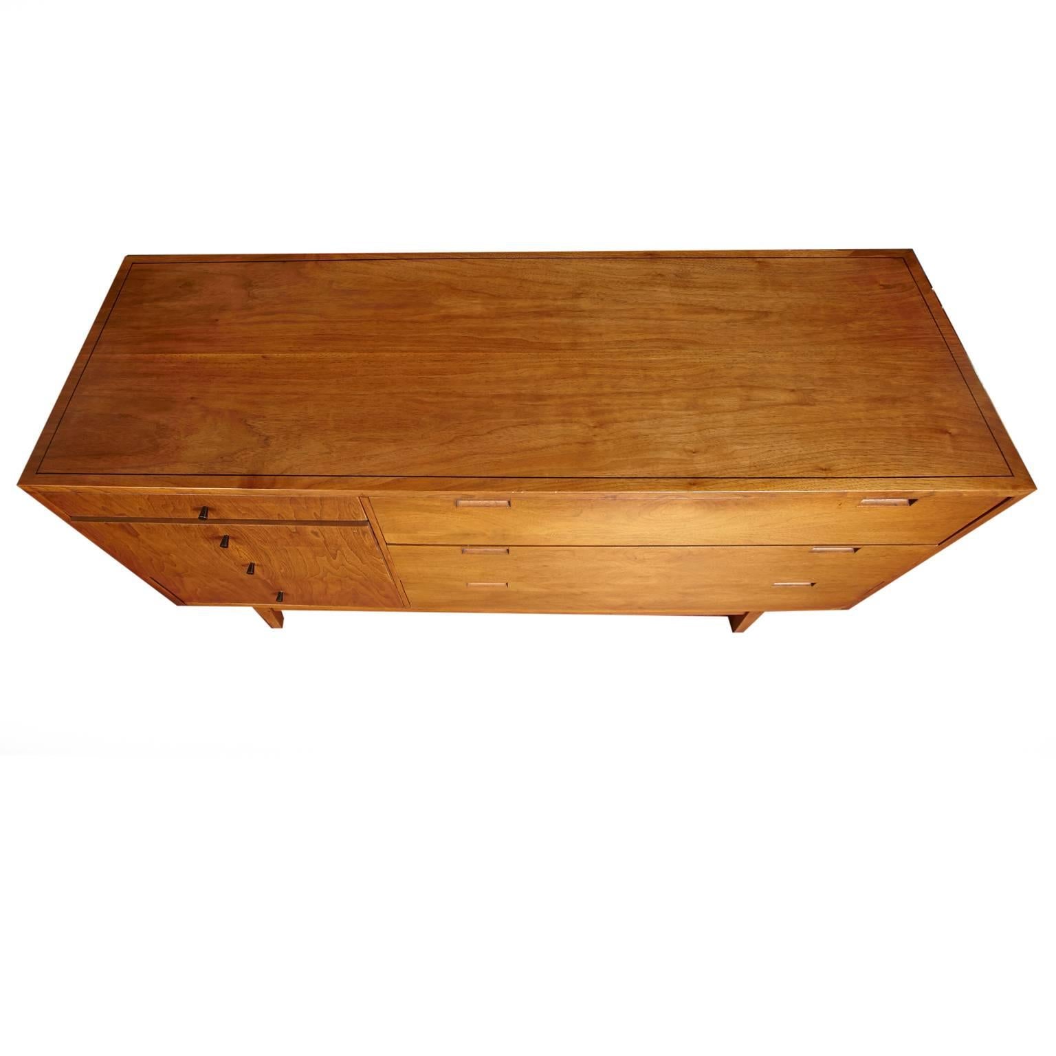 American of Martinsville Mid-Century Modern Seven-Drawer Dresser 1