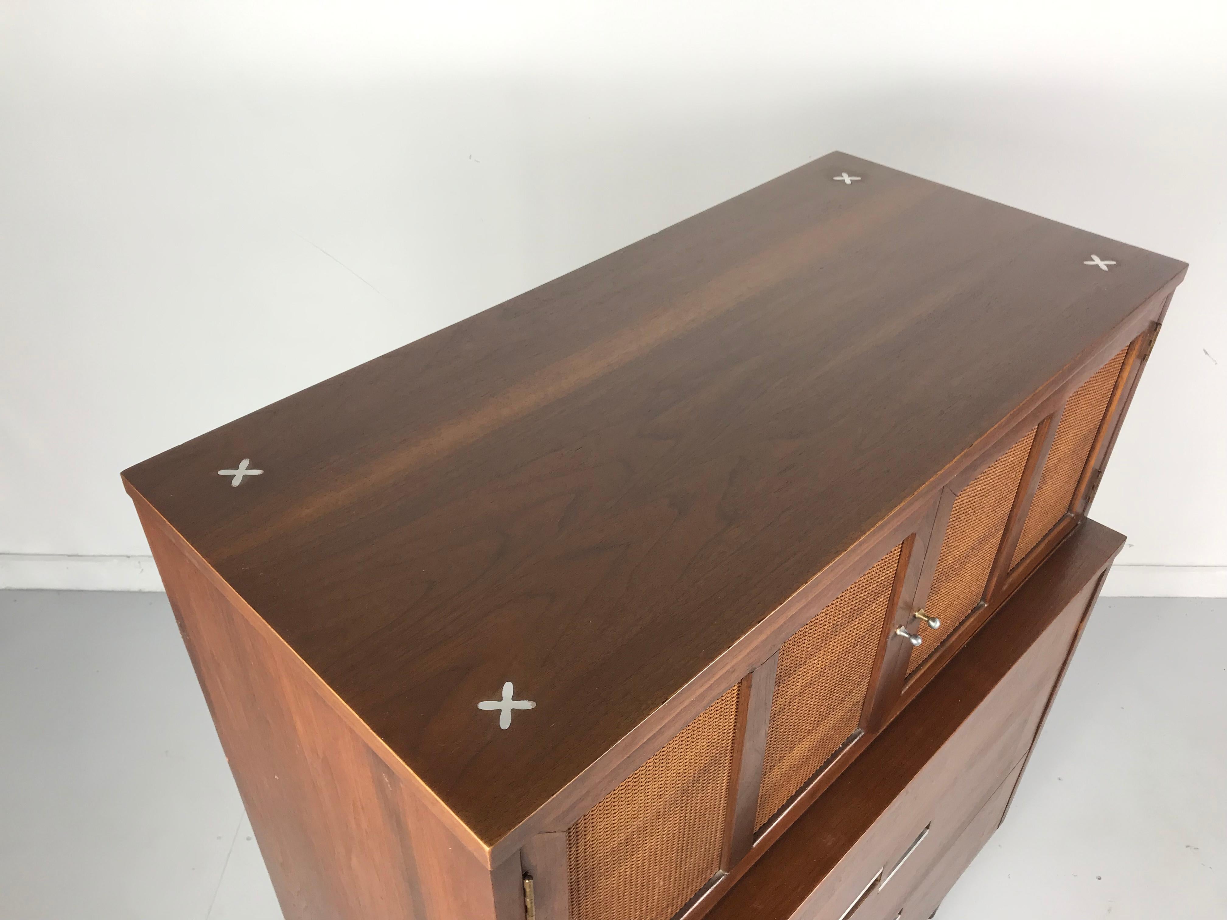 American of Martinsville, Mid-Century Modern Walnut Dresser, Accord Collection 1