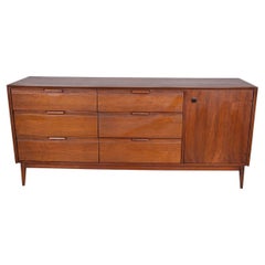 American of Martinsville MidCentury 9 Drawer Dresser Credenza