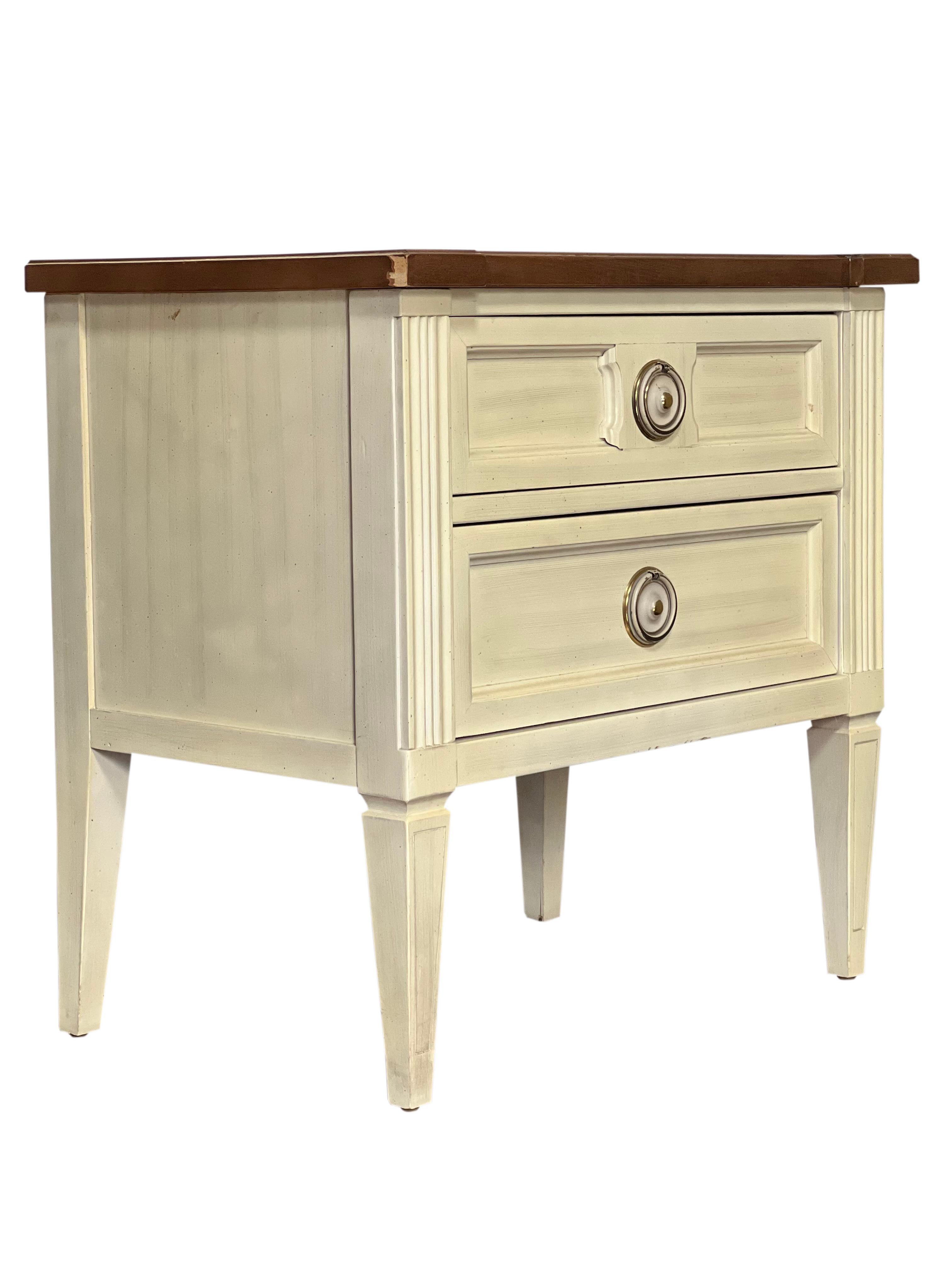 Brass American of Martinsville Parquet Top White Nightstands, a Pair For Sale