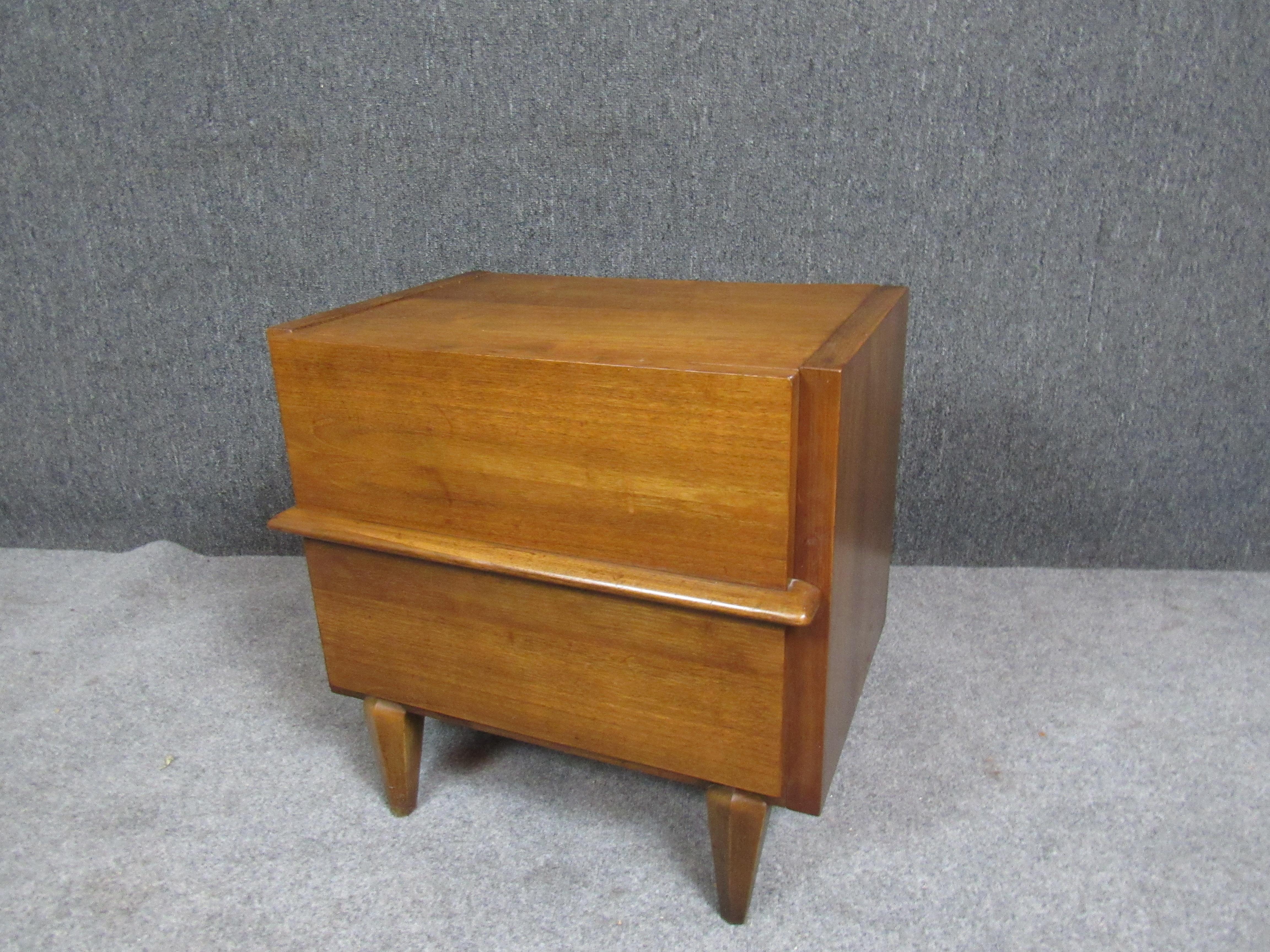 American of Martinsville Sculpted Walnut Nightstand For Sale 5
