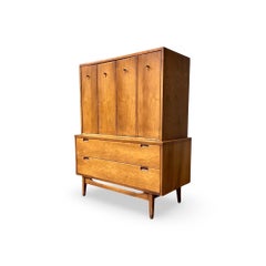 American of Martinsville Vintage Mid Century Modern Highboy Dresser c. 1960s