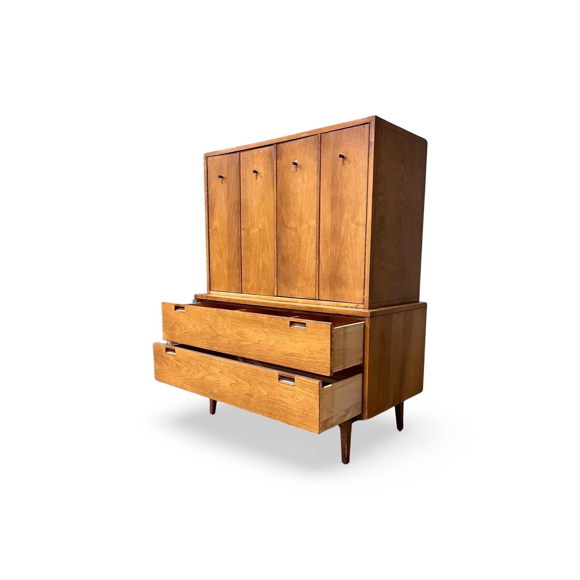 Mid-20th Century American of Martinsville Vintage Mid Century Modern Highboy Dresser c. 1960s For Sale