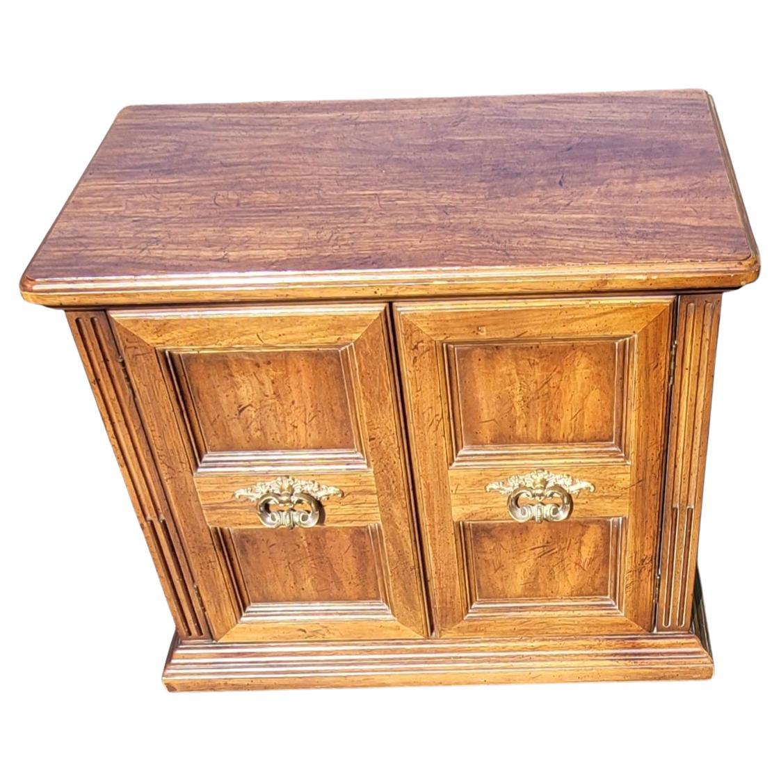 20th Century American of Martinsville Walnut Italian Neoclassical Tuscan Nightstands, a Pair