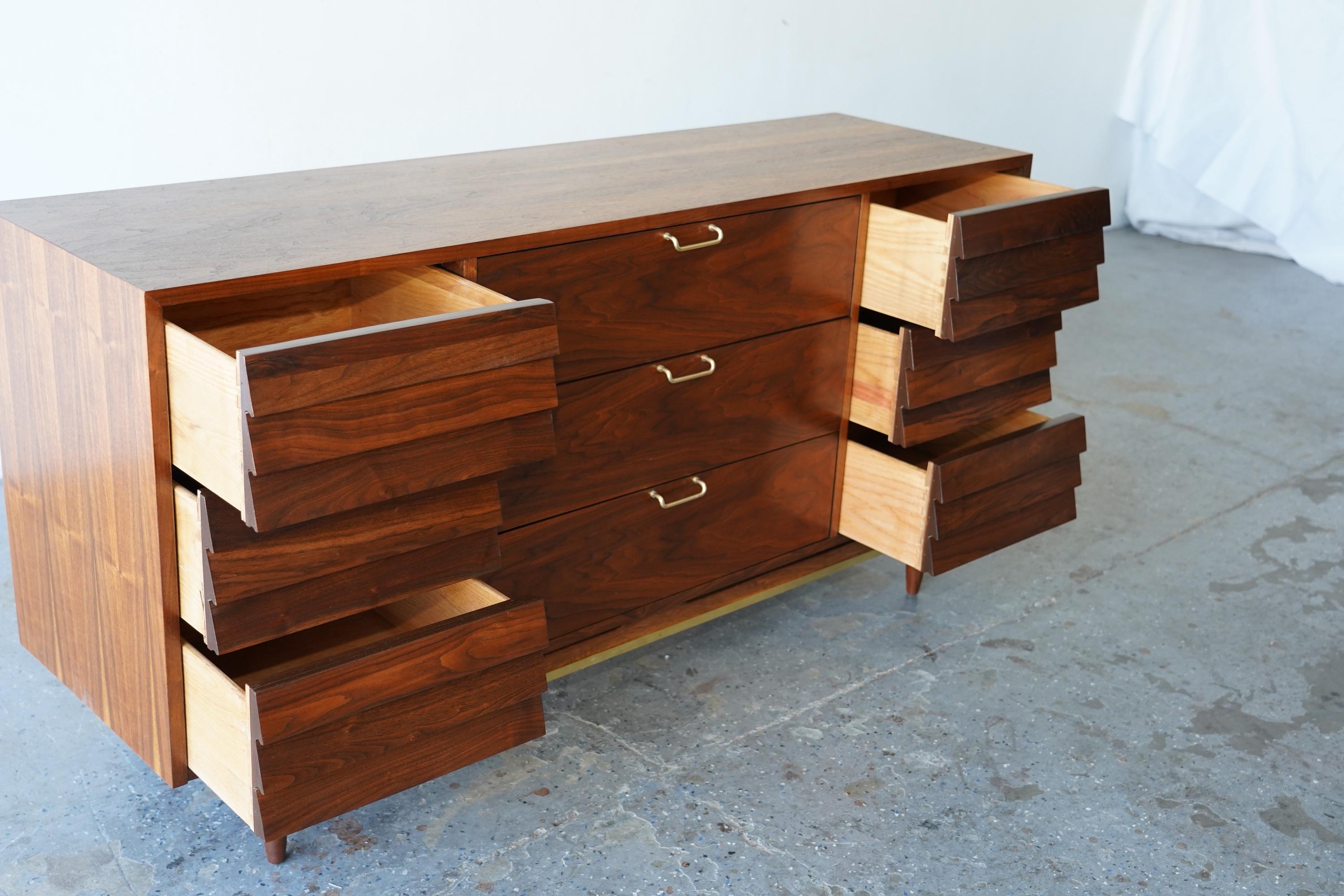 American of Martinsville Walnut Mid Century Modern Long Dresser 7