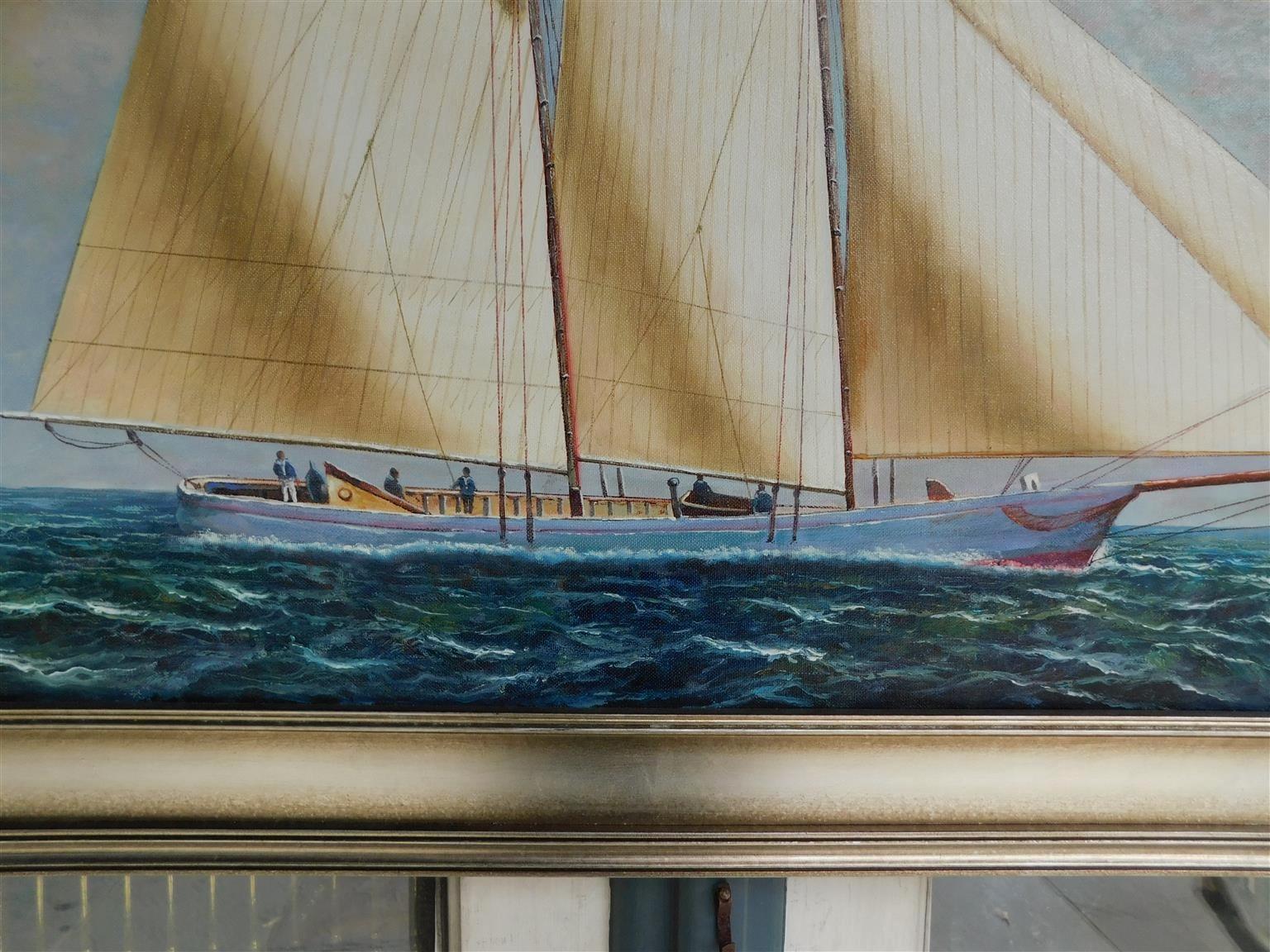 Peinture Huile sur toile américaine du 20ème siècle représentant un yacht Schooner à deux mâts et à voile entière en vente