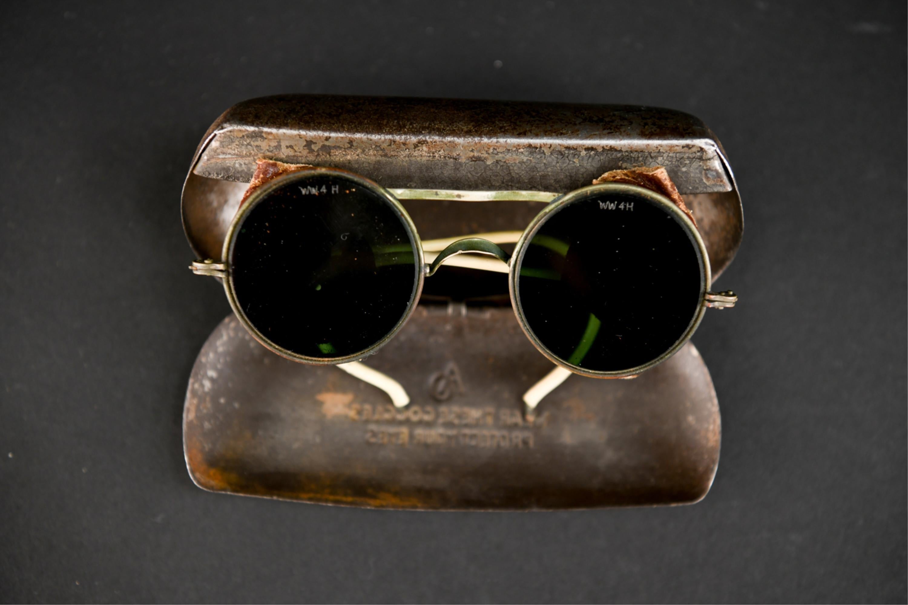 1930s welding glasses