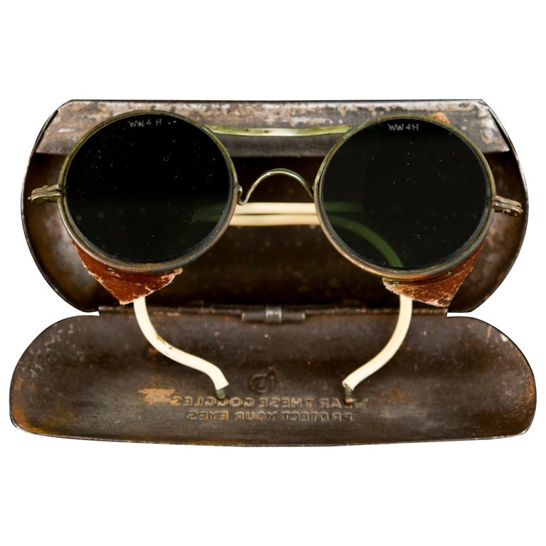 American Optical Welding Safety Glasses For Sale at 1stDibs | raf mk4  pilot's sunglasses, vintage welding lens, 1930s welding glasses