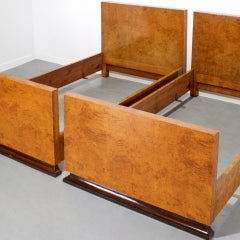 American Pair of Art Deco Burlwood Twin Bed Frames on Mahogany Plinths, c. 1930s