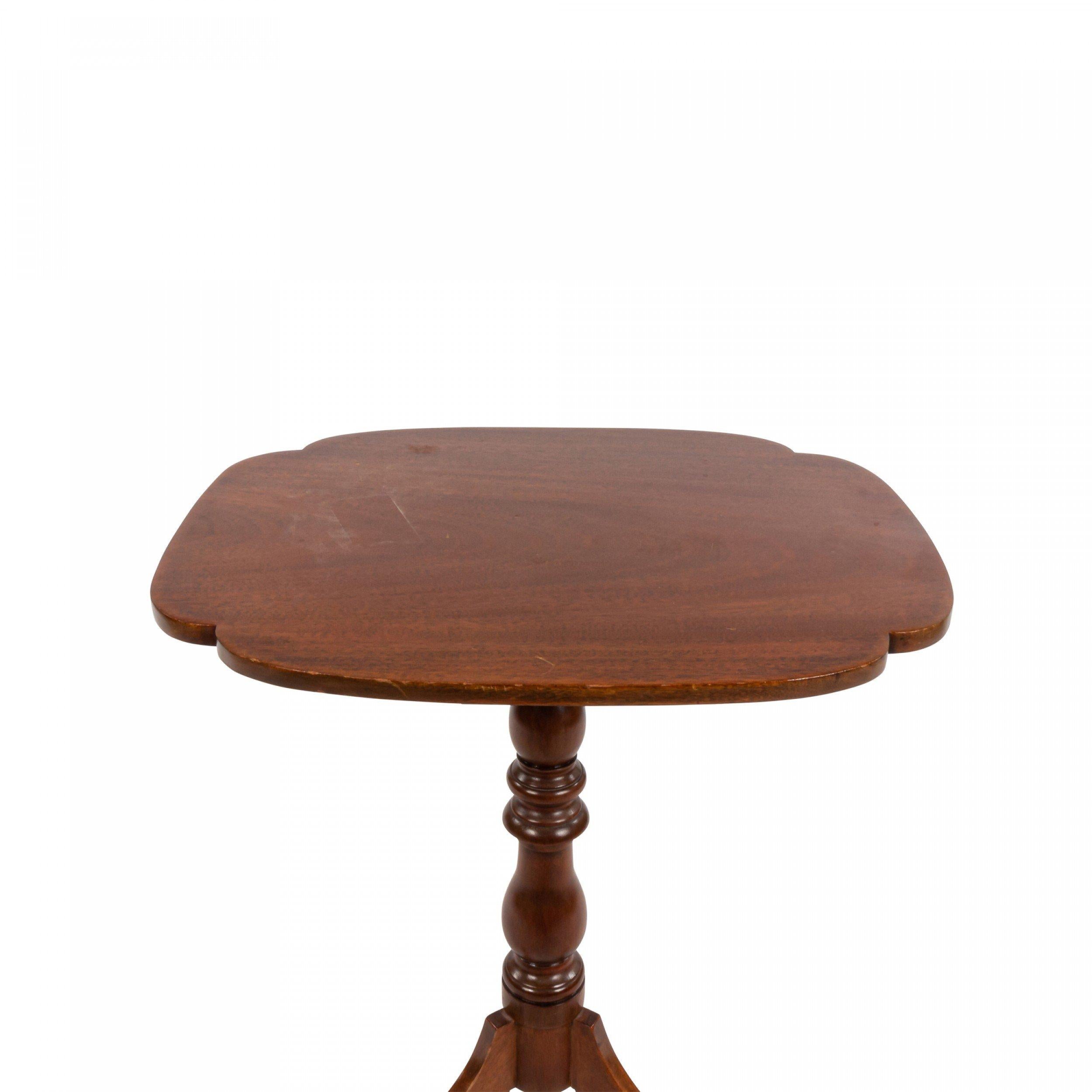 American Pedestal Mahogany Tripod Table 2