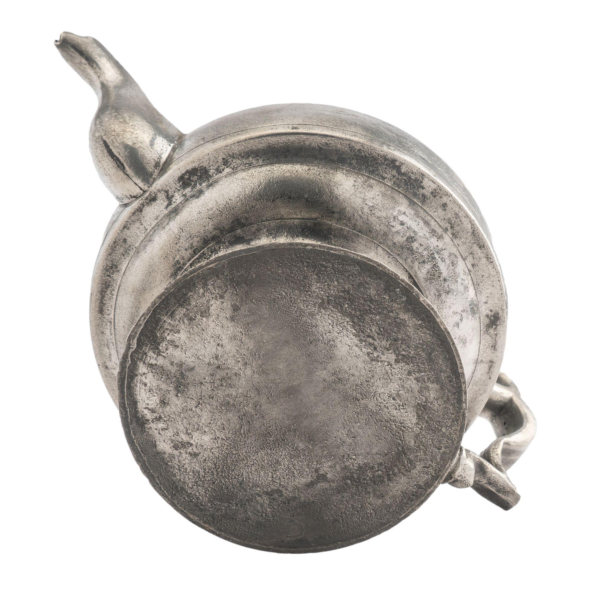 Amerikanischer Zinn-Teekanne, 1820 im Angebot 8
