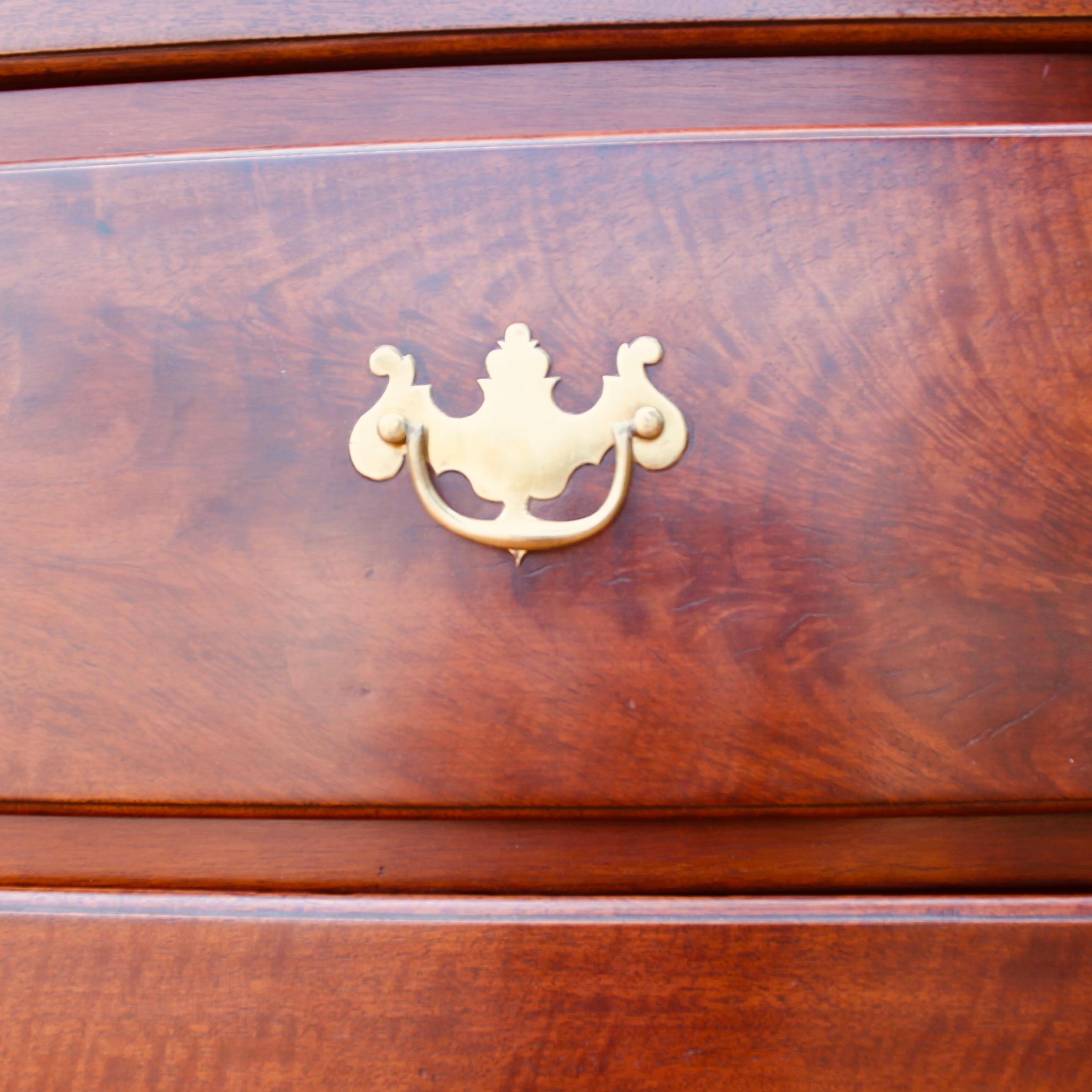 American (Philadelphia) Walnut Chest On Frame With Stocking Feet, Ca. 1750 For Sale 1