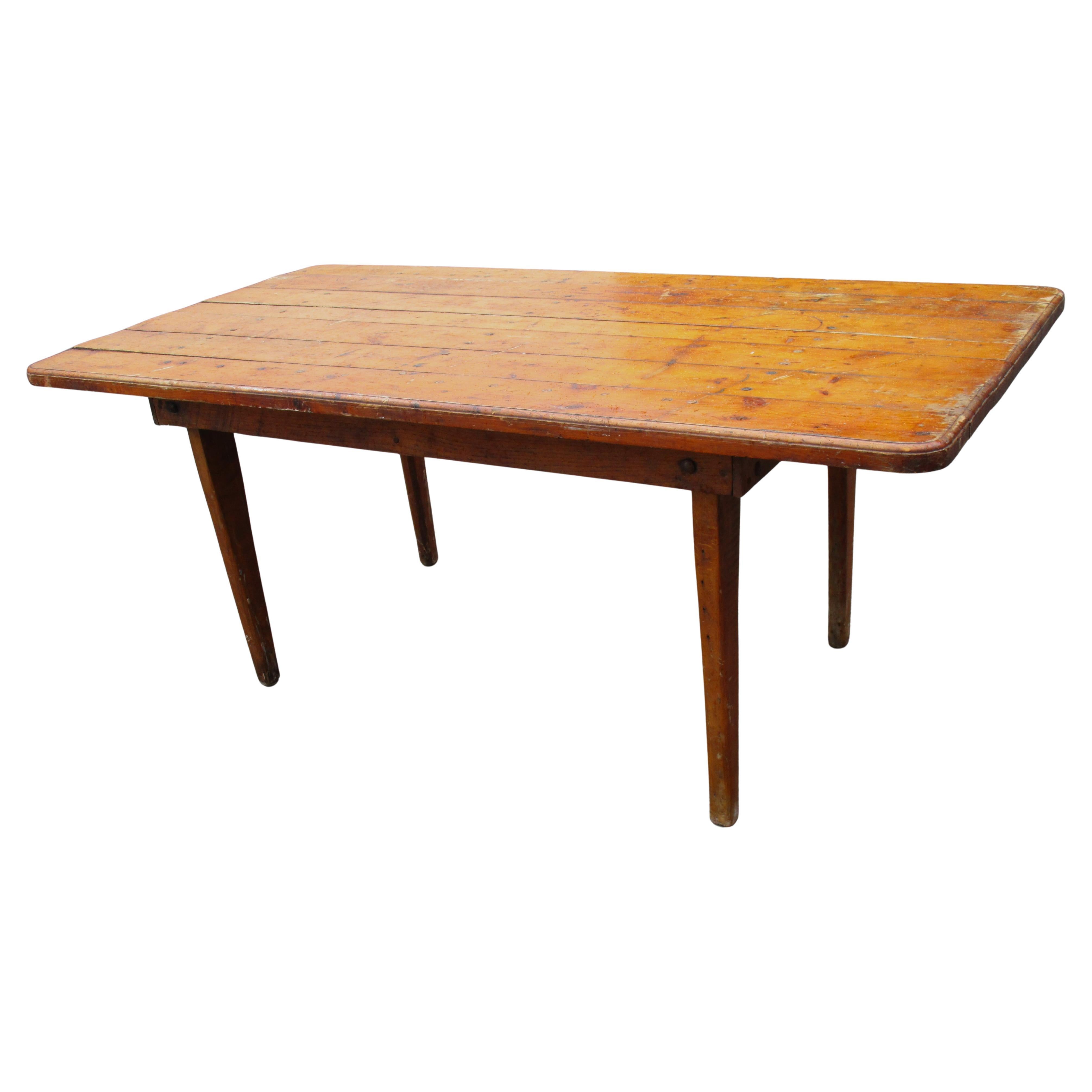 American Pine Farm Table, 1940's For Sale 2
