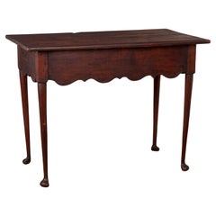 American Pine Scolloped Apron Side Table, 18th Century