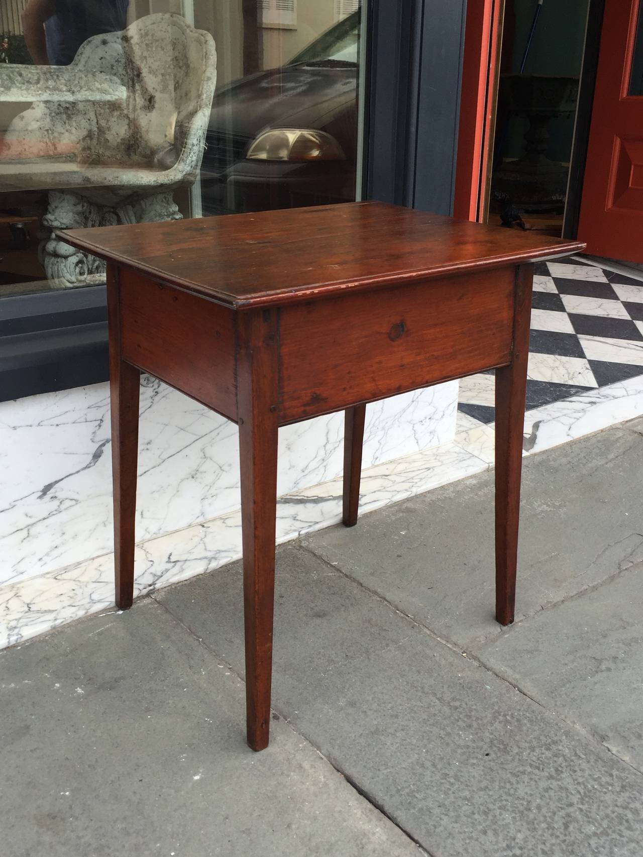 North American American Pine Work Table, circa 1800 For Sale