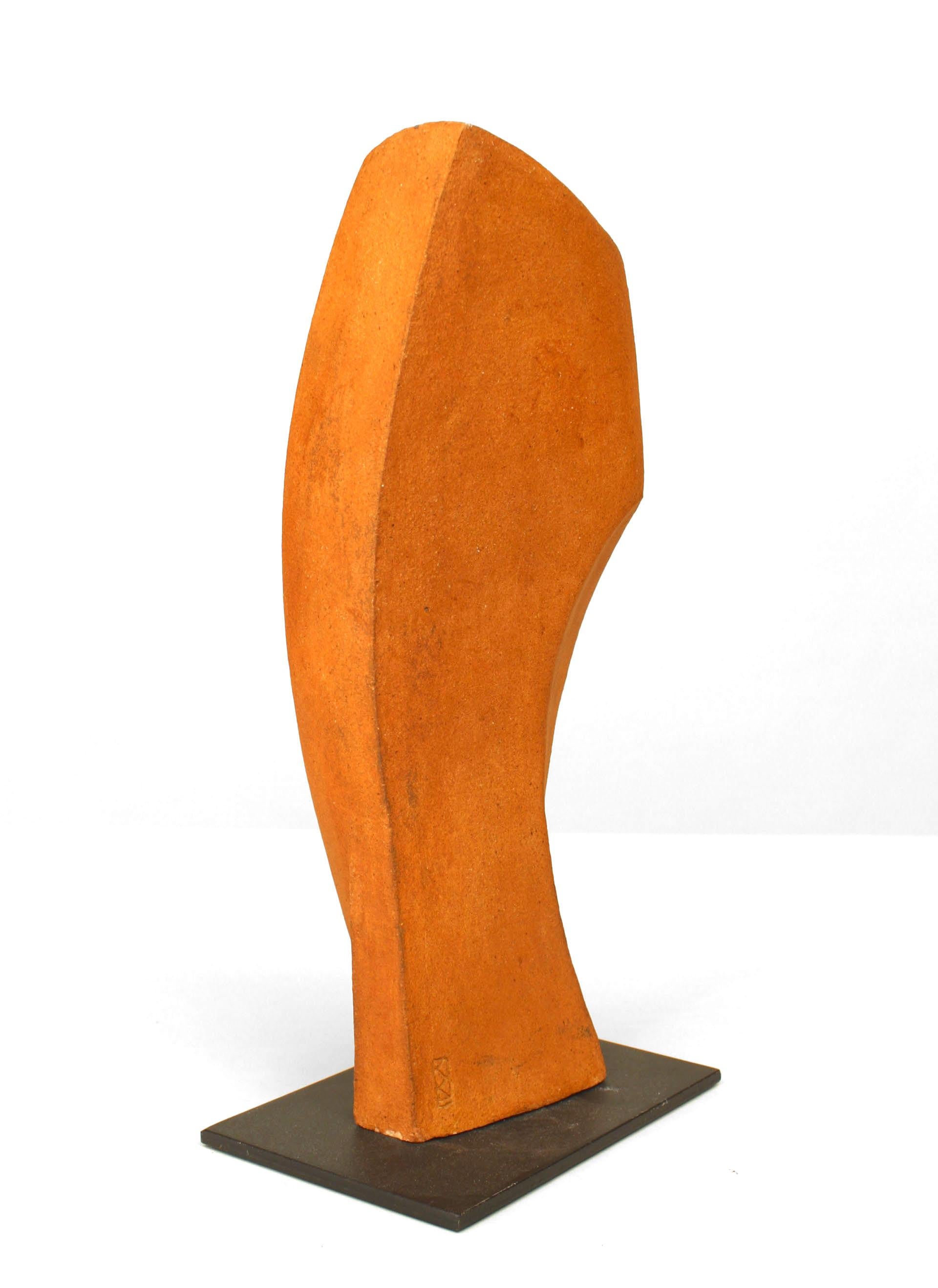 American Post-War Rust Ceramic Porcelain Sculpture In Good Condition For Sale In New York, NY