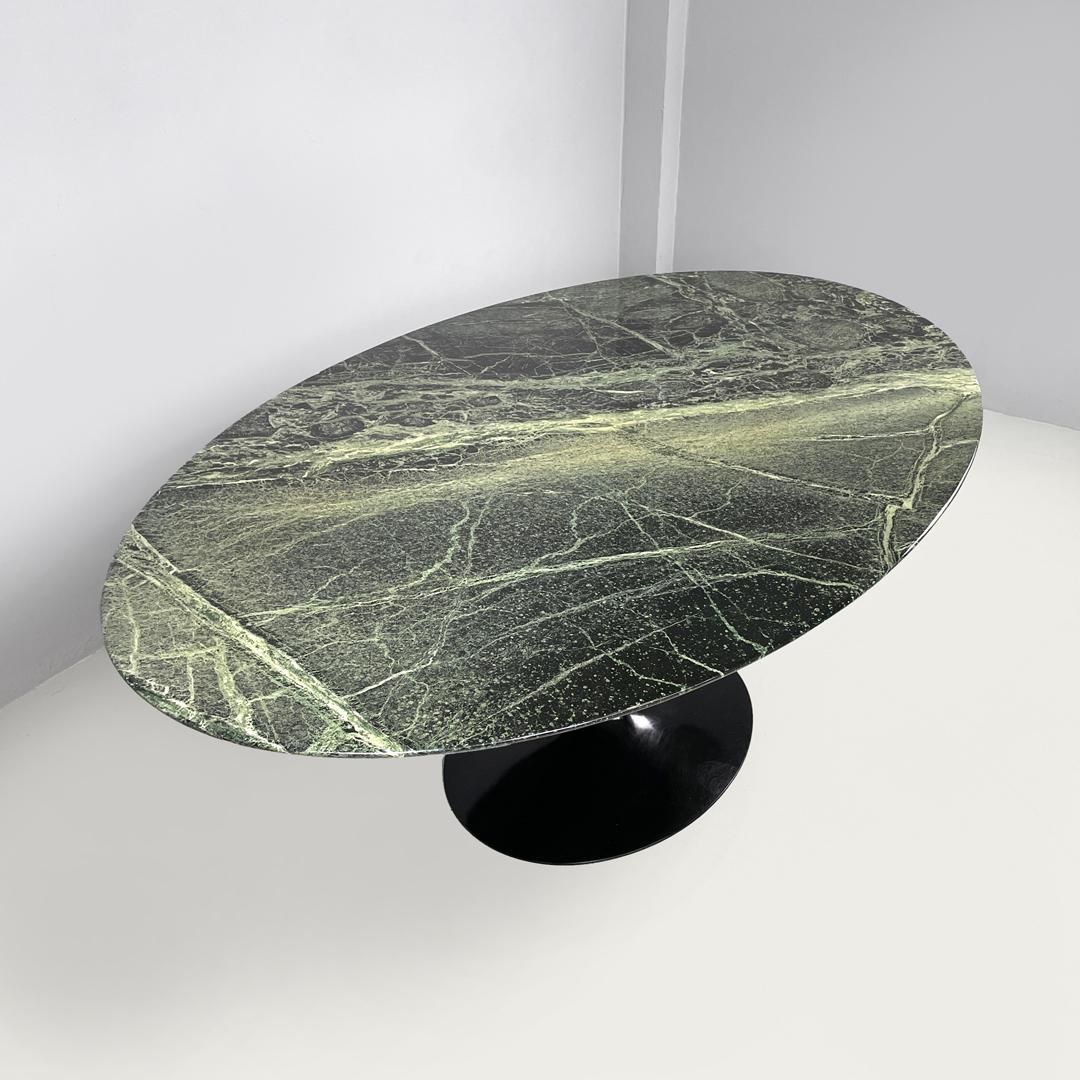 Amerikanischer postmoderner grüner Marmor-Esstisch Tulip Eero Saarinen Knoll, 1980er Jahre im Zustand „Gut“ im Angebot in MIlano, IT