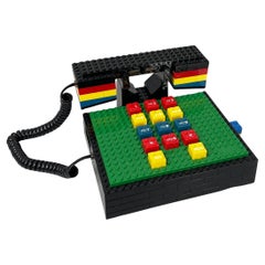 Téléphone de bureau postmoderne en plastique Lego de Tyco, années 1990