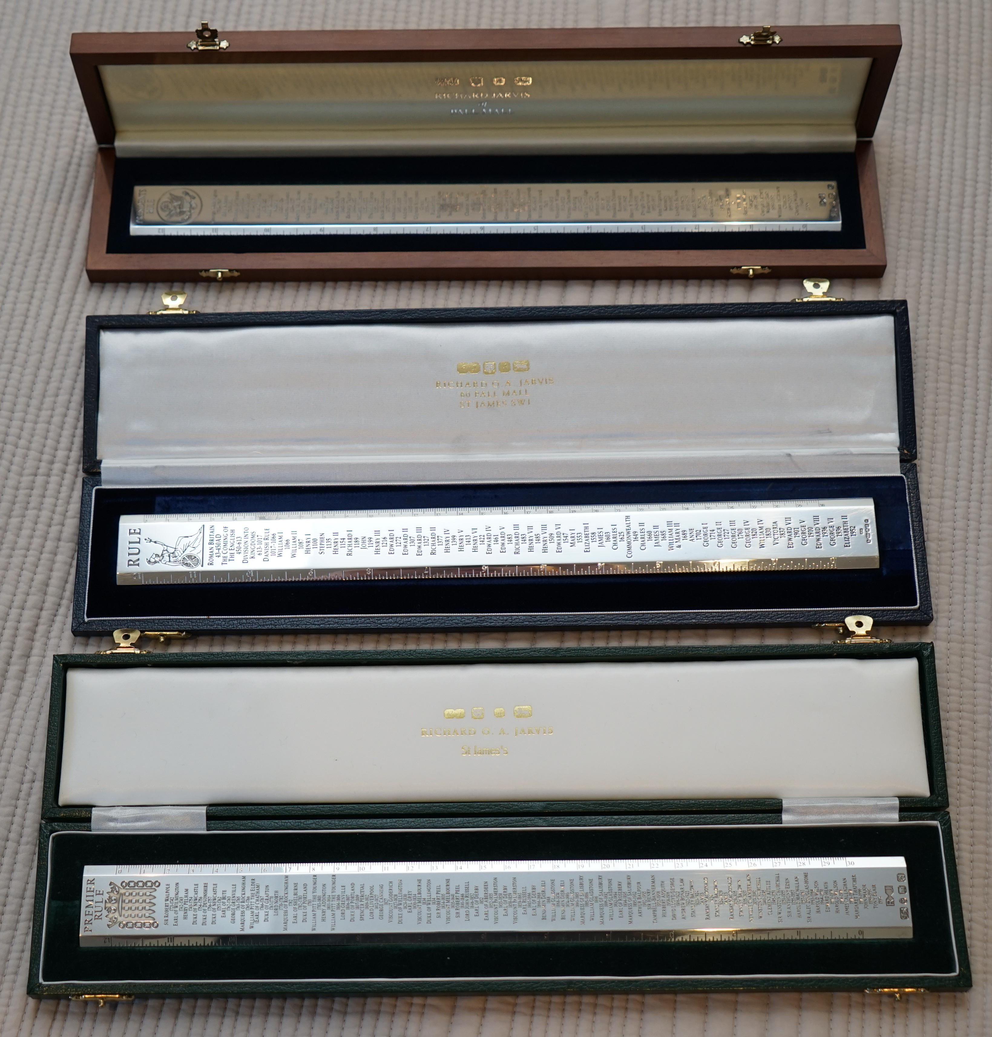 Wimbledon-Furniture

Wimbledon-Furniture is delighted to offer for sale, this stunning Limited Edition of 500 Richard Jarvis of Pall Mall. RRP £1100 Britannia Pure Silver 

American Presidents Rule, engraved with all the Prime Ministers from George
