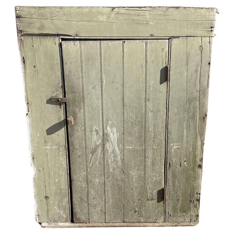 American Primitive Country Colonial Green Distress Painted Wood Cupboard Pantry For Sale
