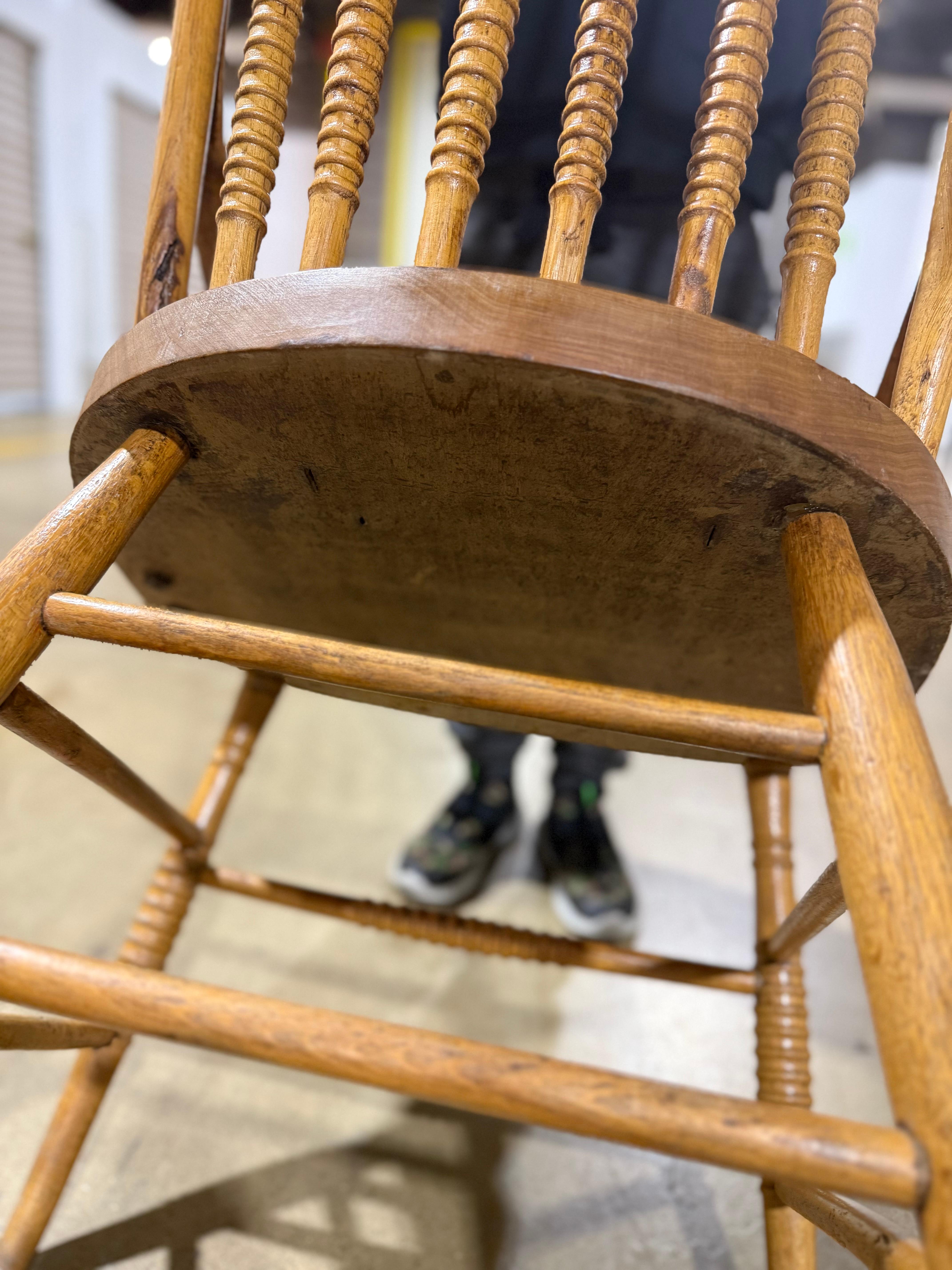 American Primitive Spindle Back Arm Chairs(Pair) im Angebot 9