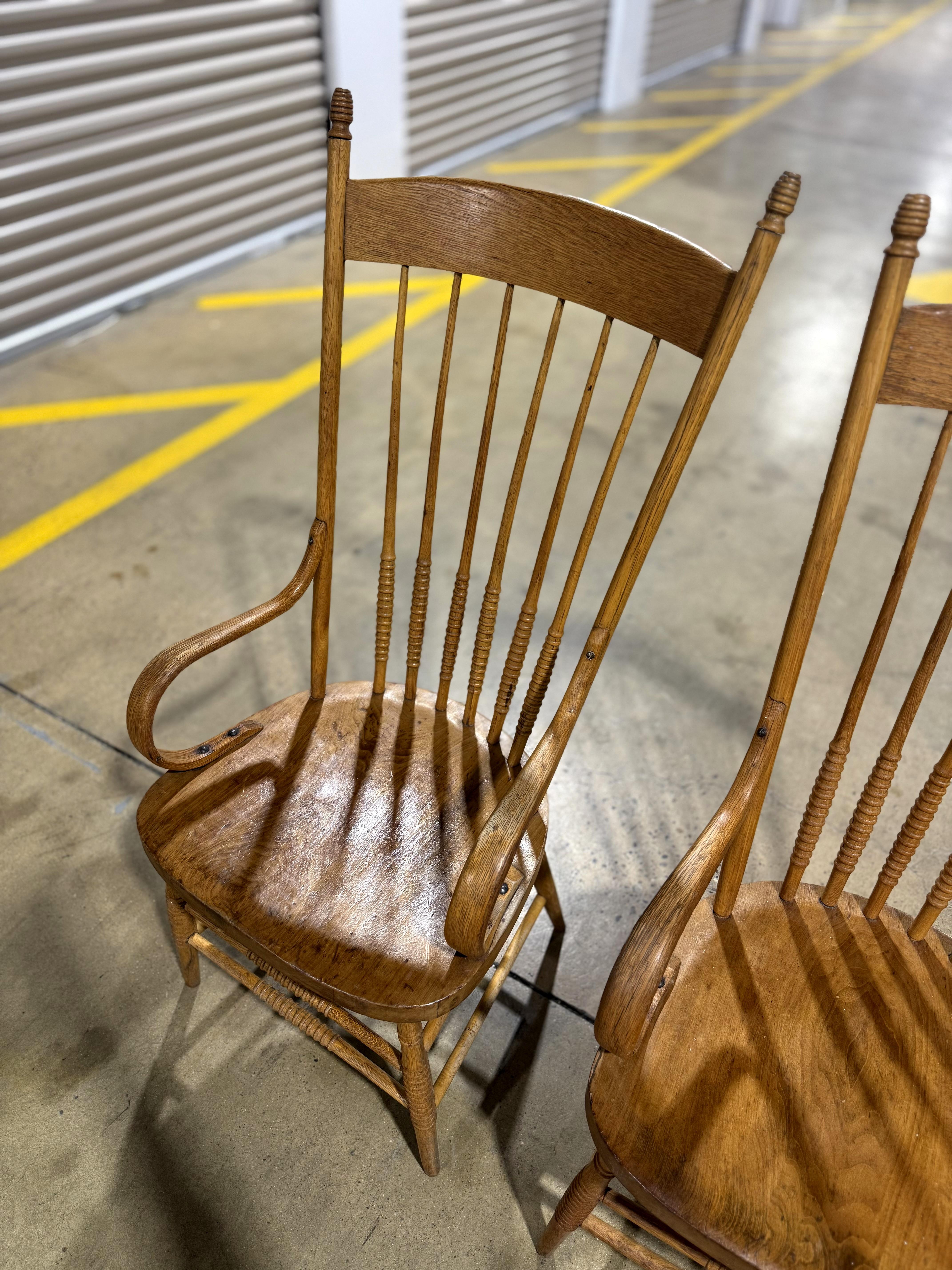 American Primitive Spindle Back Arm Chairs(Pair) (20. Jahrhundert) im Angebot