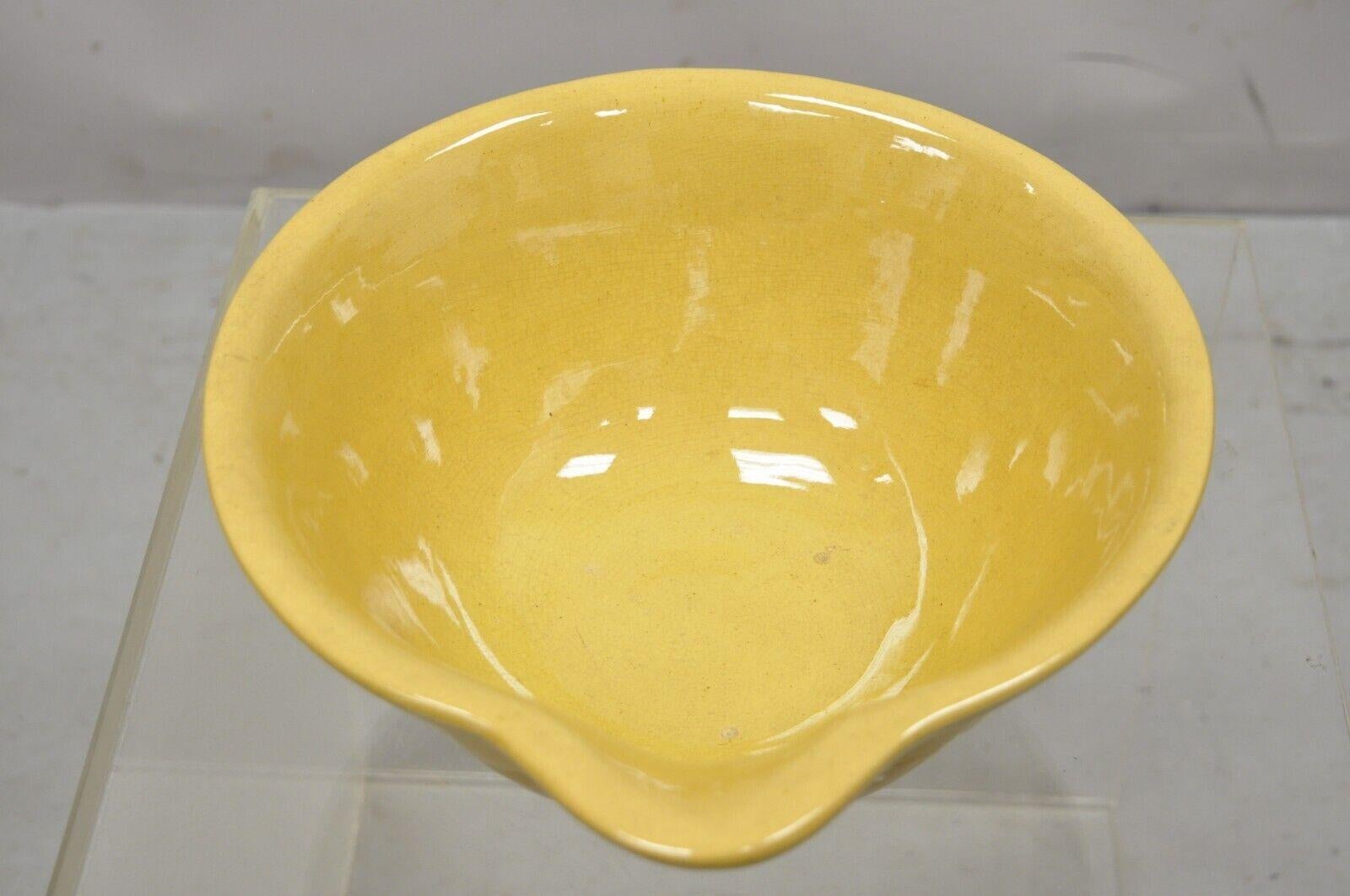 19th Century American Provincial Country Primitive Yellow Pottery Ceramic Wash Basin Bowl For Sale