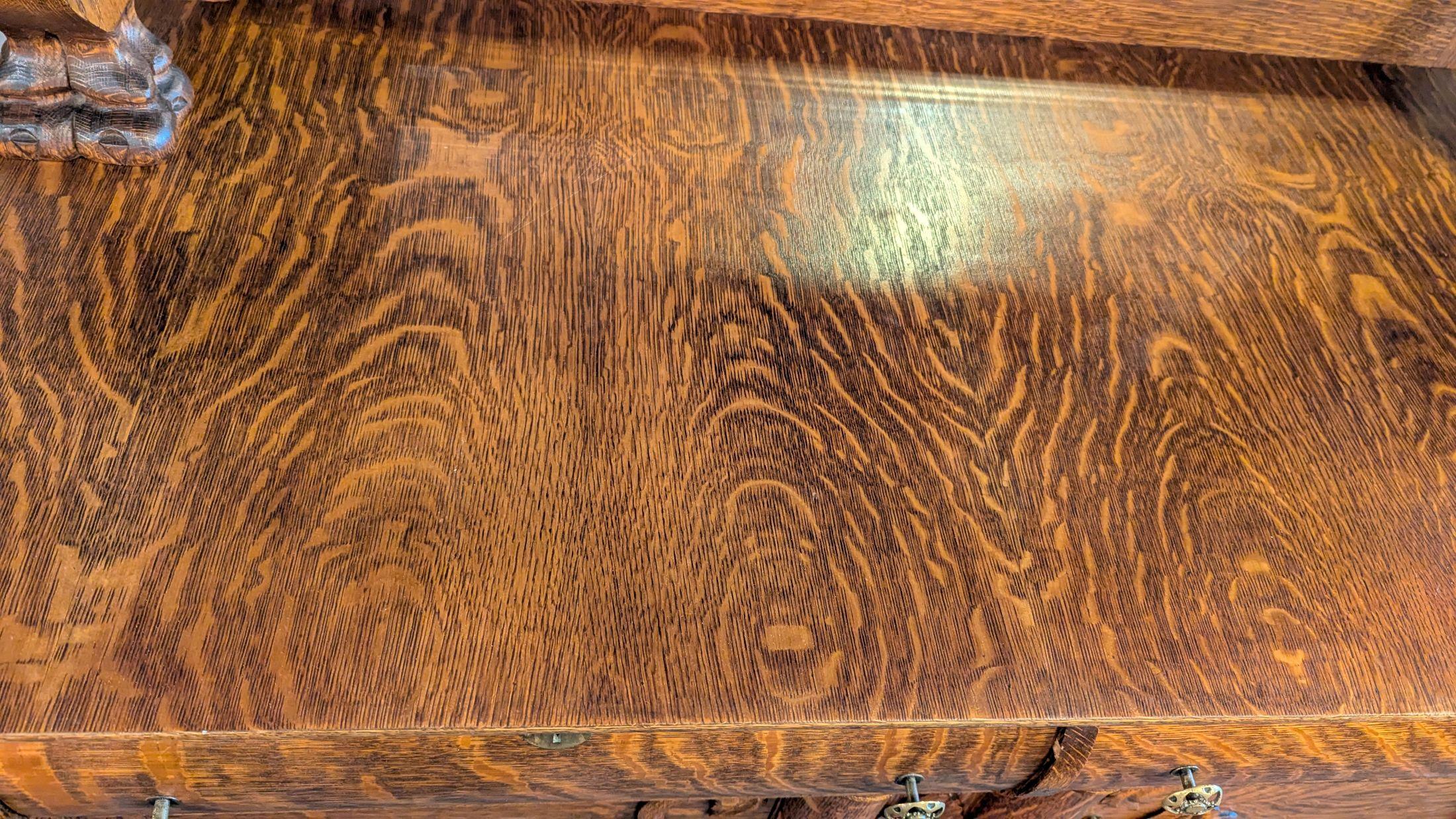 American Quarter Sawn Oak Sideboard Cabinet For Sale 5
