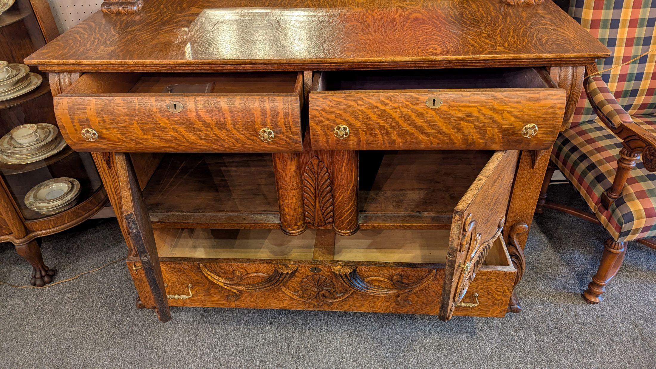 American Quarter Sawn Oak Sideboard Cabinet For Sale 9