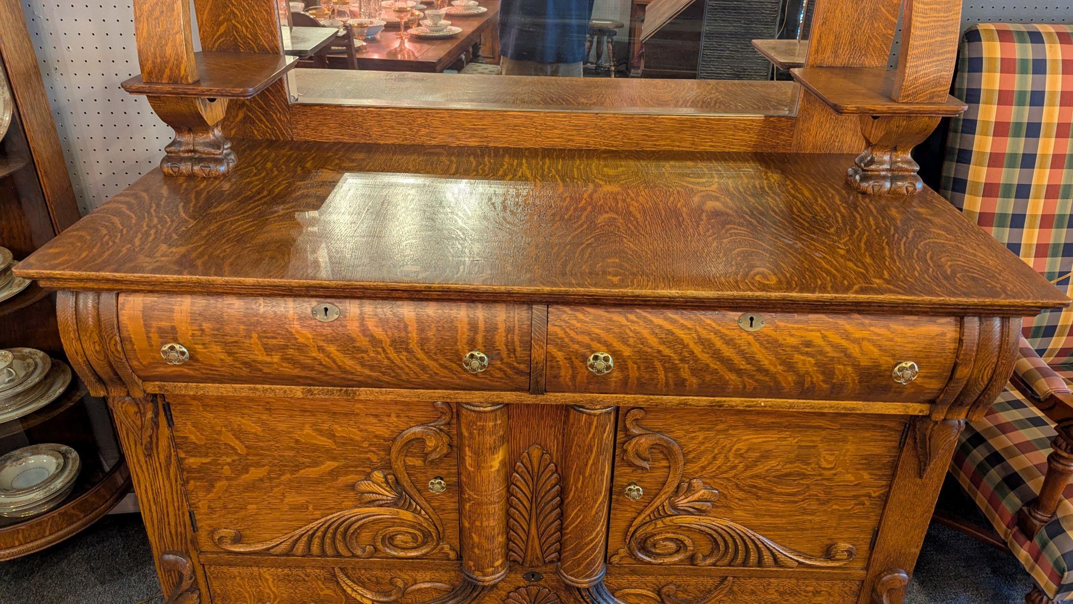 19th Century American Quarter Sawn Oak Sideboard Cabinet For Sale