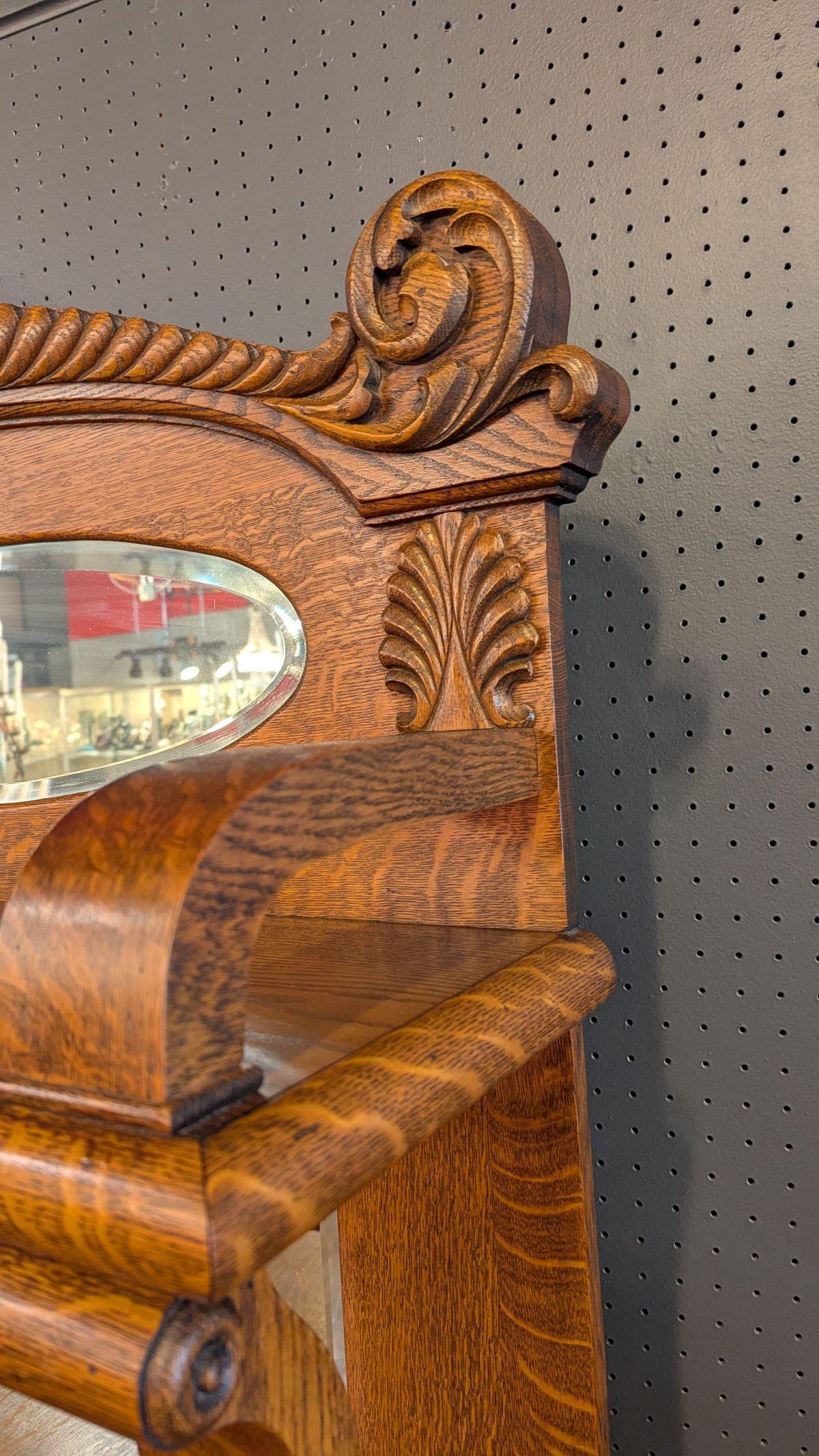 American Quarter Sawn Oak Sideboard Cabinet For Sale 3