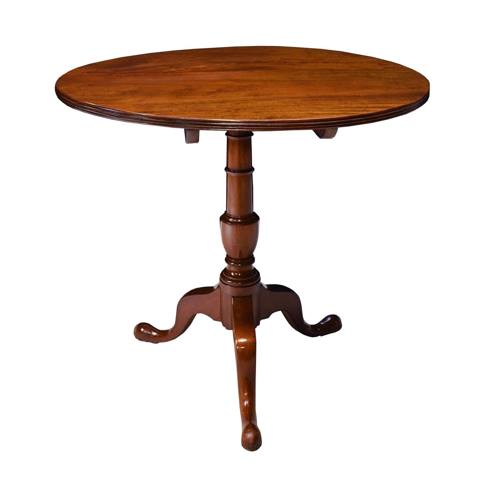 Rare Queen Ann Tea Table at 1stDibs