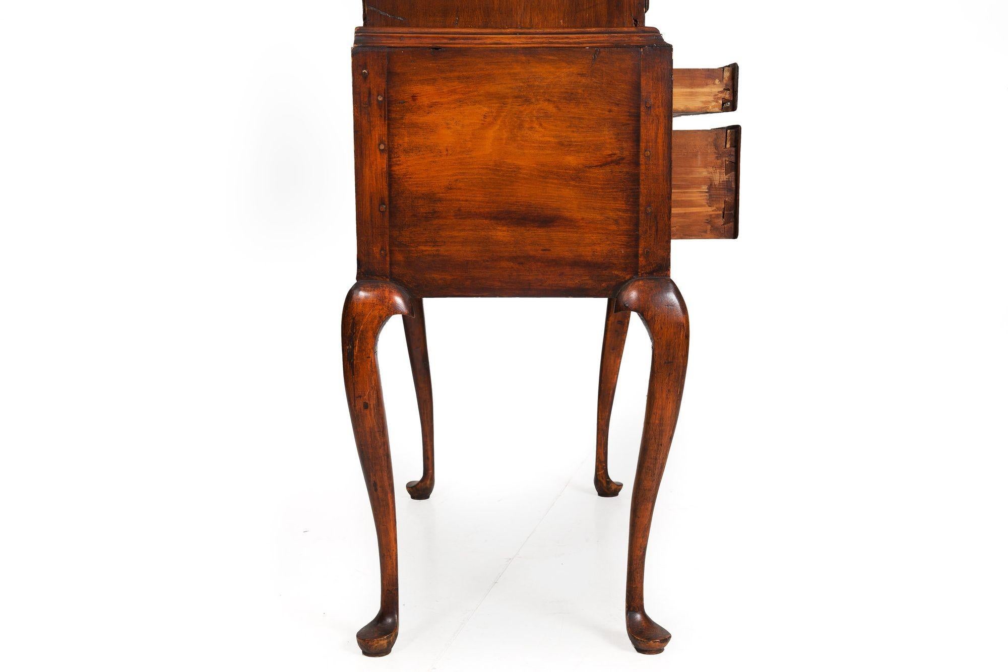 American Queen Anne Antique Sycamore Flat-Top Highboy, New England c. 1760 For Sale 4