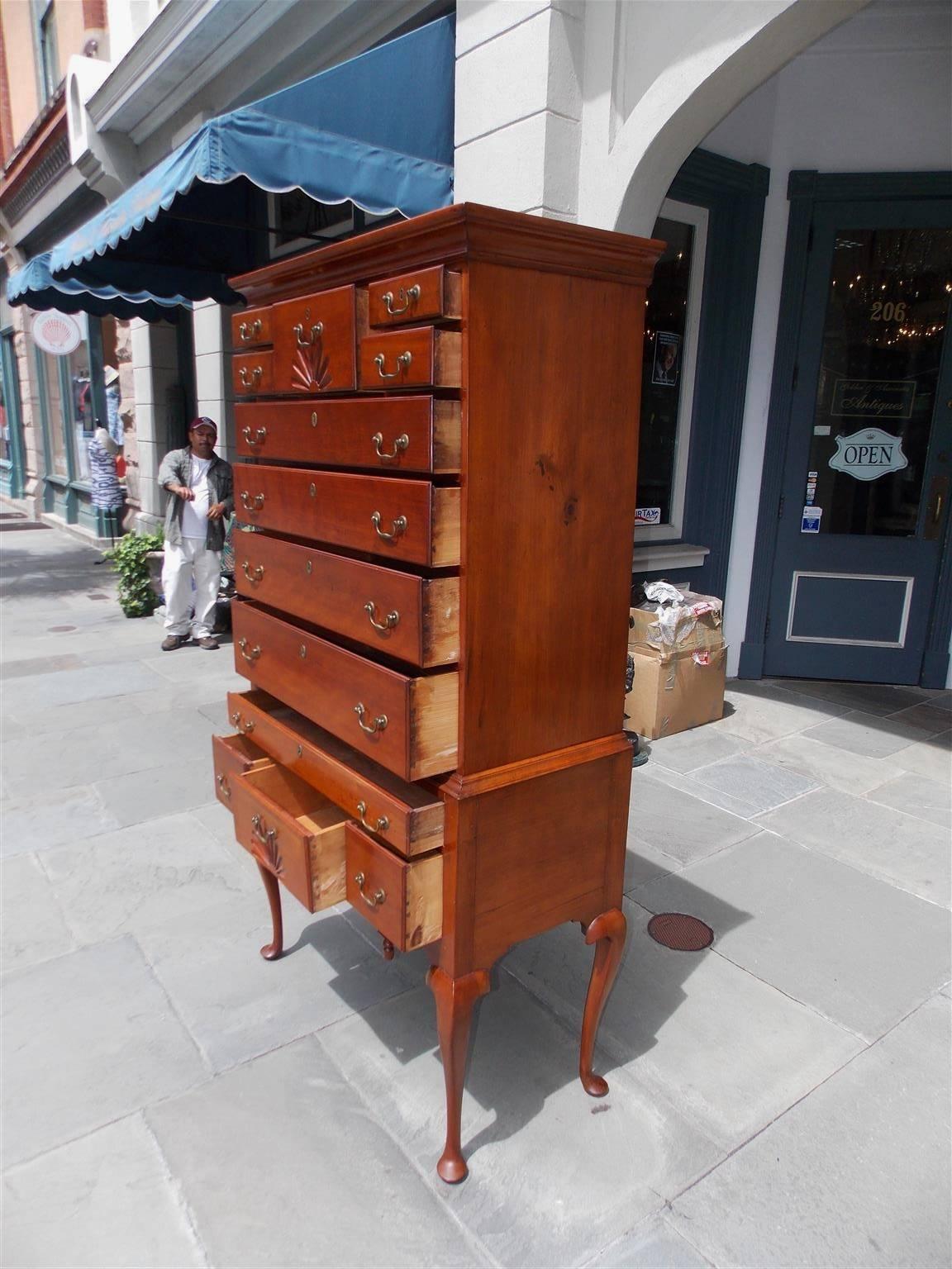 American Queen Anne Cherry Flat Top Graduated Highboy, Connecticut, Circa 1750 For Sale 3