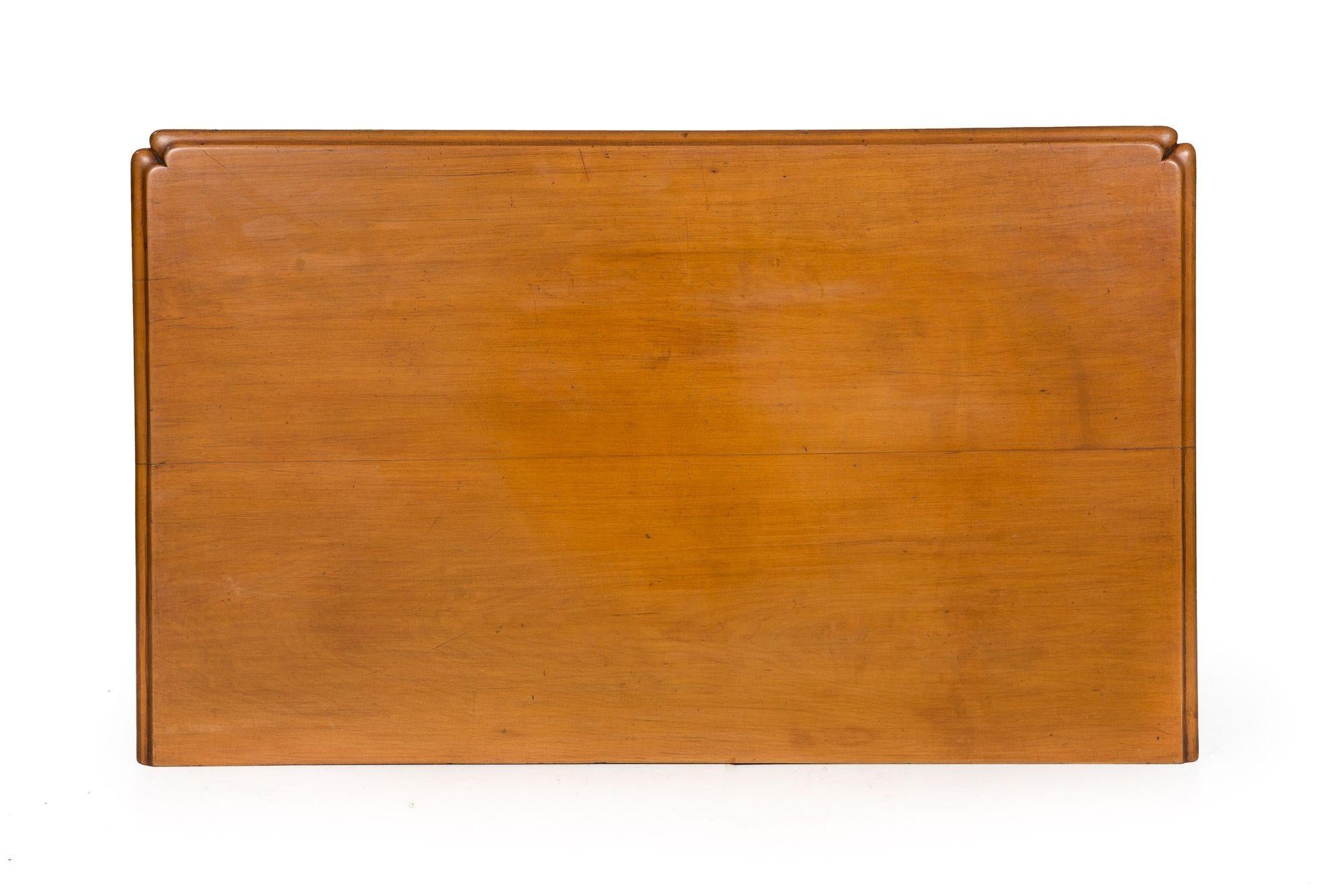 American Queen Anne Cherry Lowboy Dressing Table circa 1740-60 7