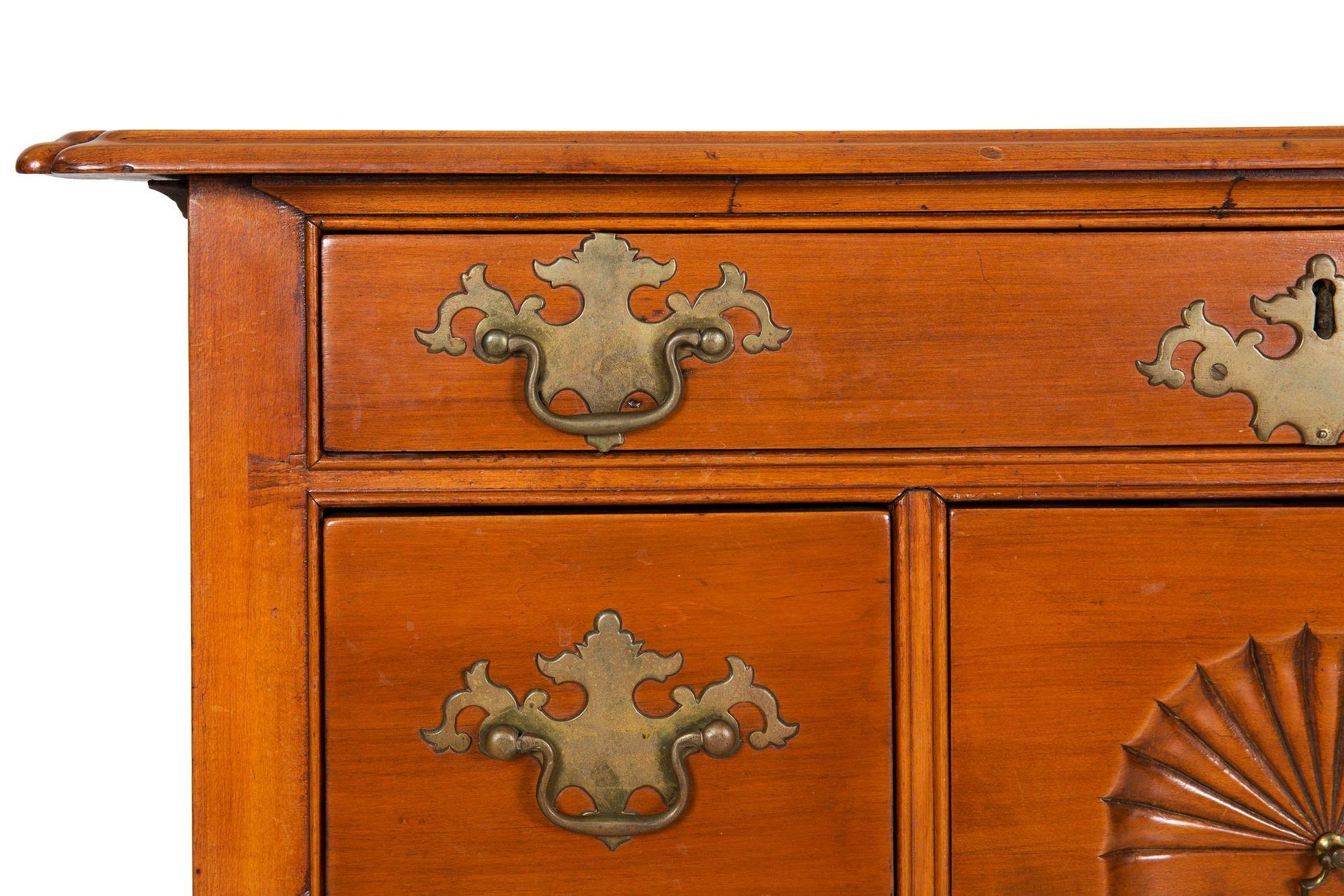 American Queen Anne Cherry Lowboy Dressing Table circa 1740-60 1