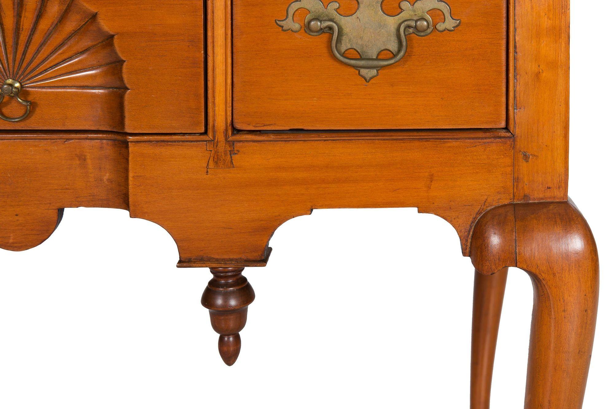 American Queen Anne Cherry Lowboy Dressing Table circa 1740-60 4