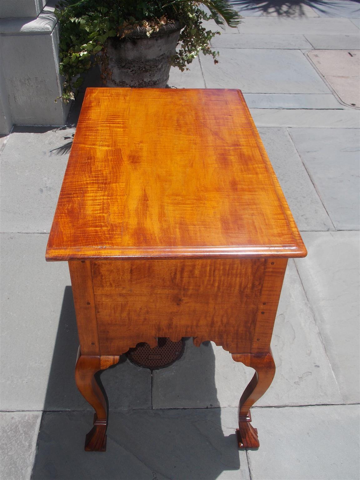 Mid-18th Century American Queen Anne Curley Maple Four Drawer Lowboy with Spanish Feet. C. 1750