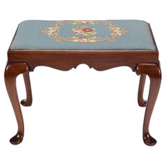 American Queen Anne Style Slip Seat Mahogany Stool, 1900-1950