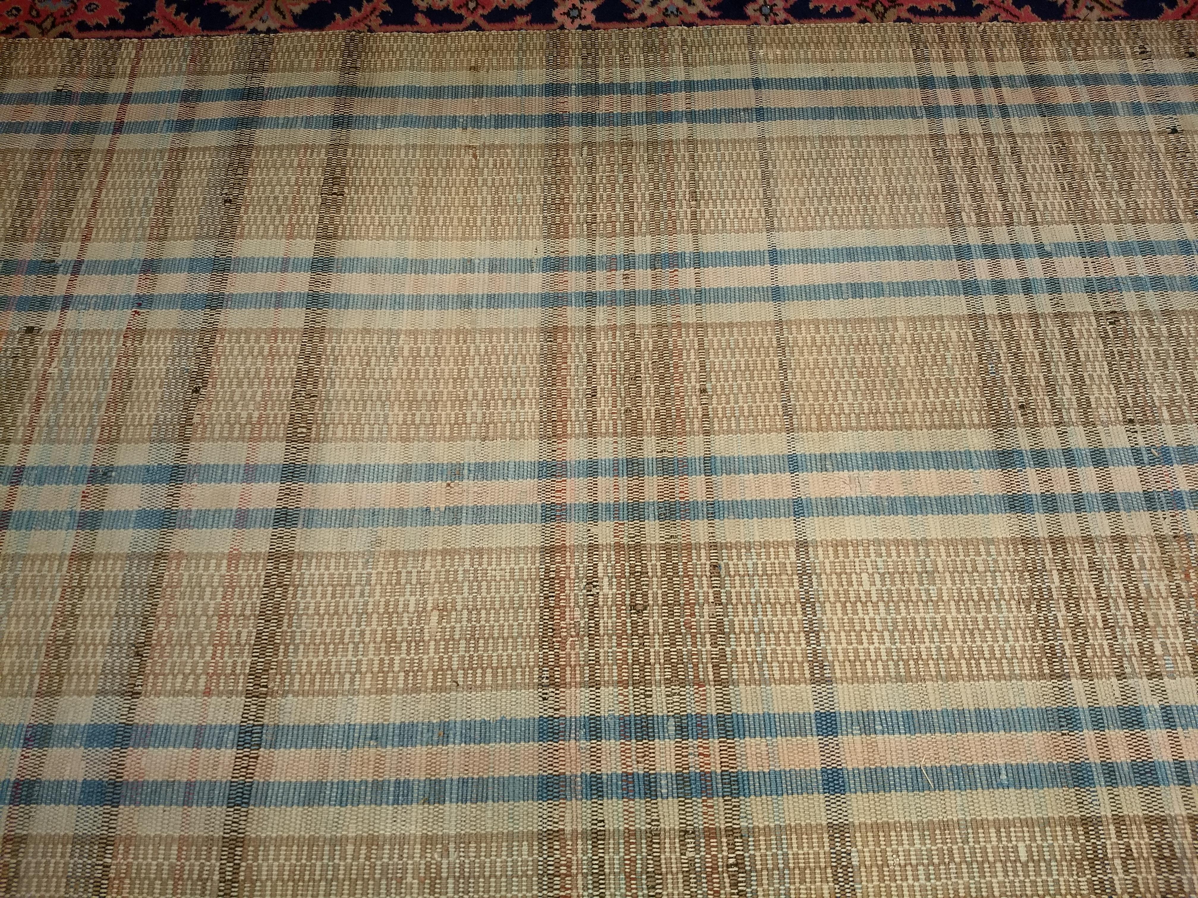 Vintage Hand-Woven American Amish Rag Runner in Pale Blue, Pink, Wheat, Caramel For Sale 2