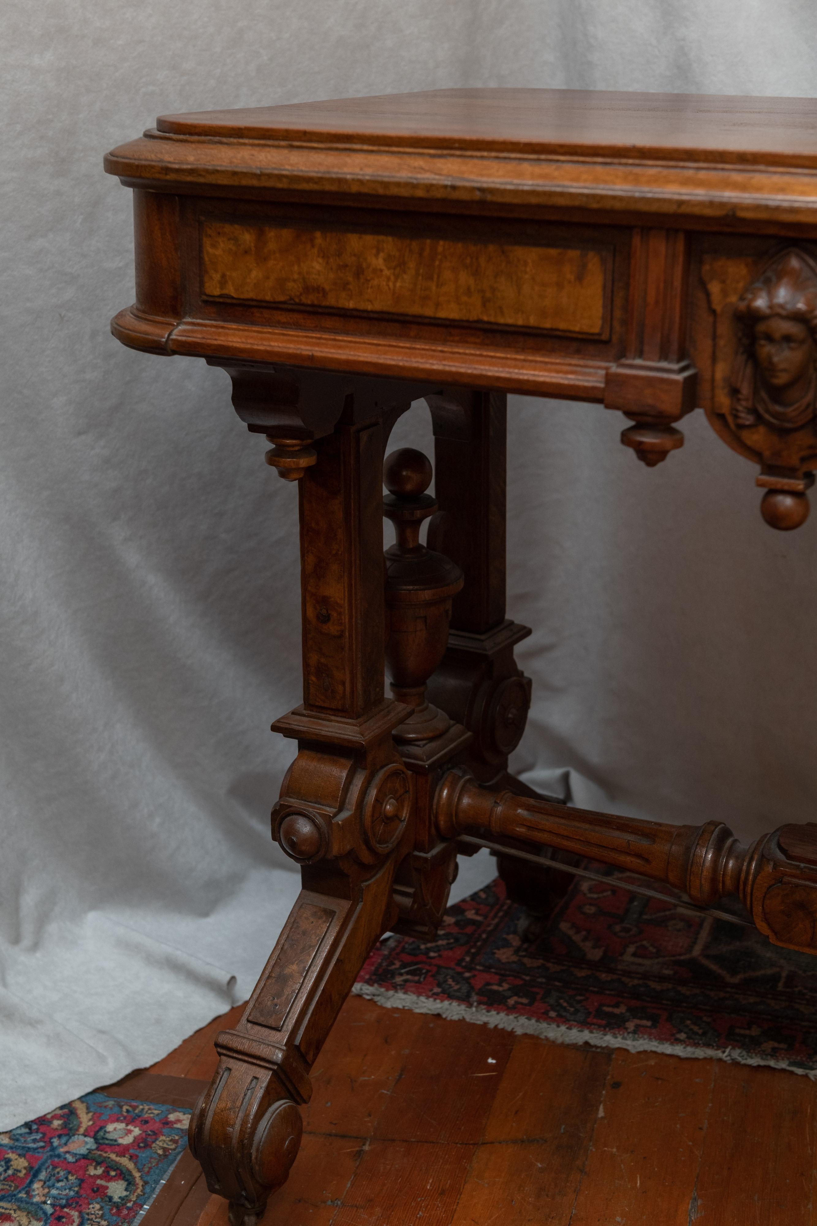 Late 19th Century American Renaissance Revival Victorian Walnut and Burl Library Table, circa 1870