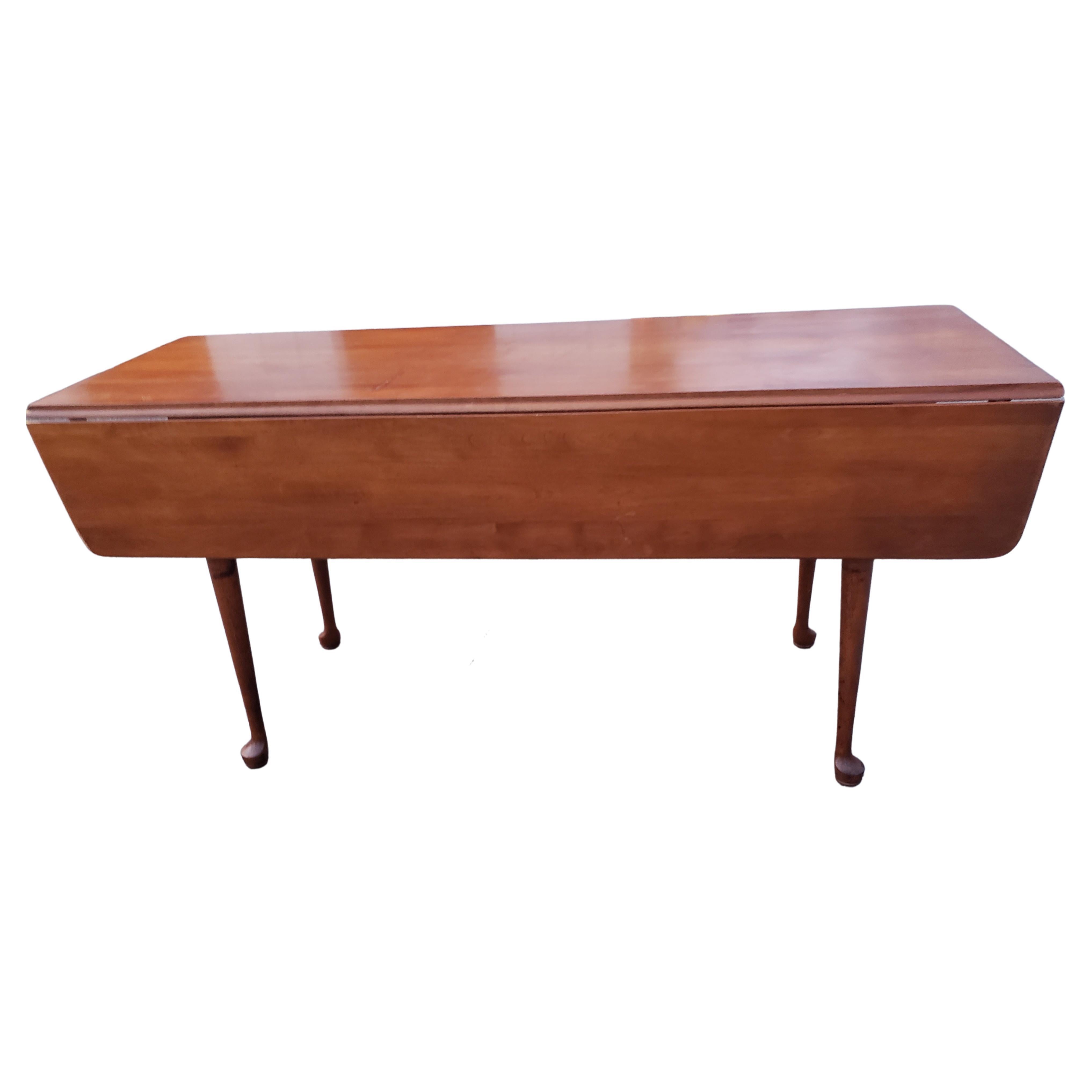 Mid-Century Modern American Rockport Maple Drop Leaf Cottage Dining Table, circa 1970s