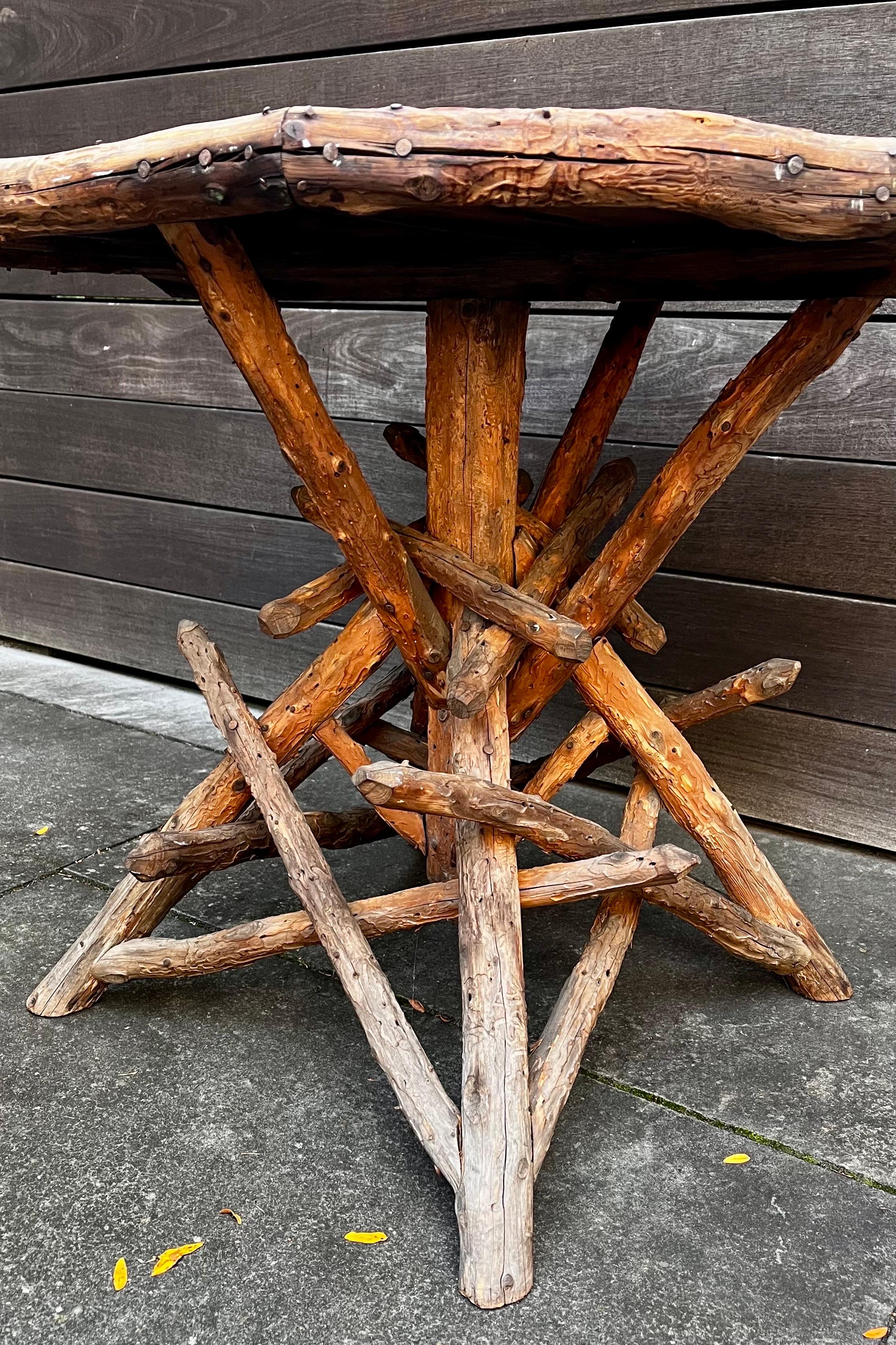 Table d'appoint rustique américaine Adirondack Twig en vente 4