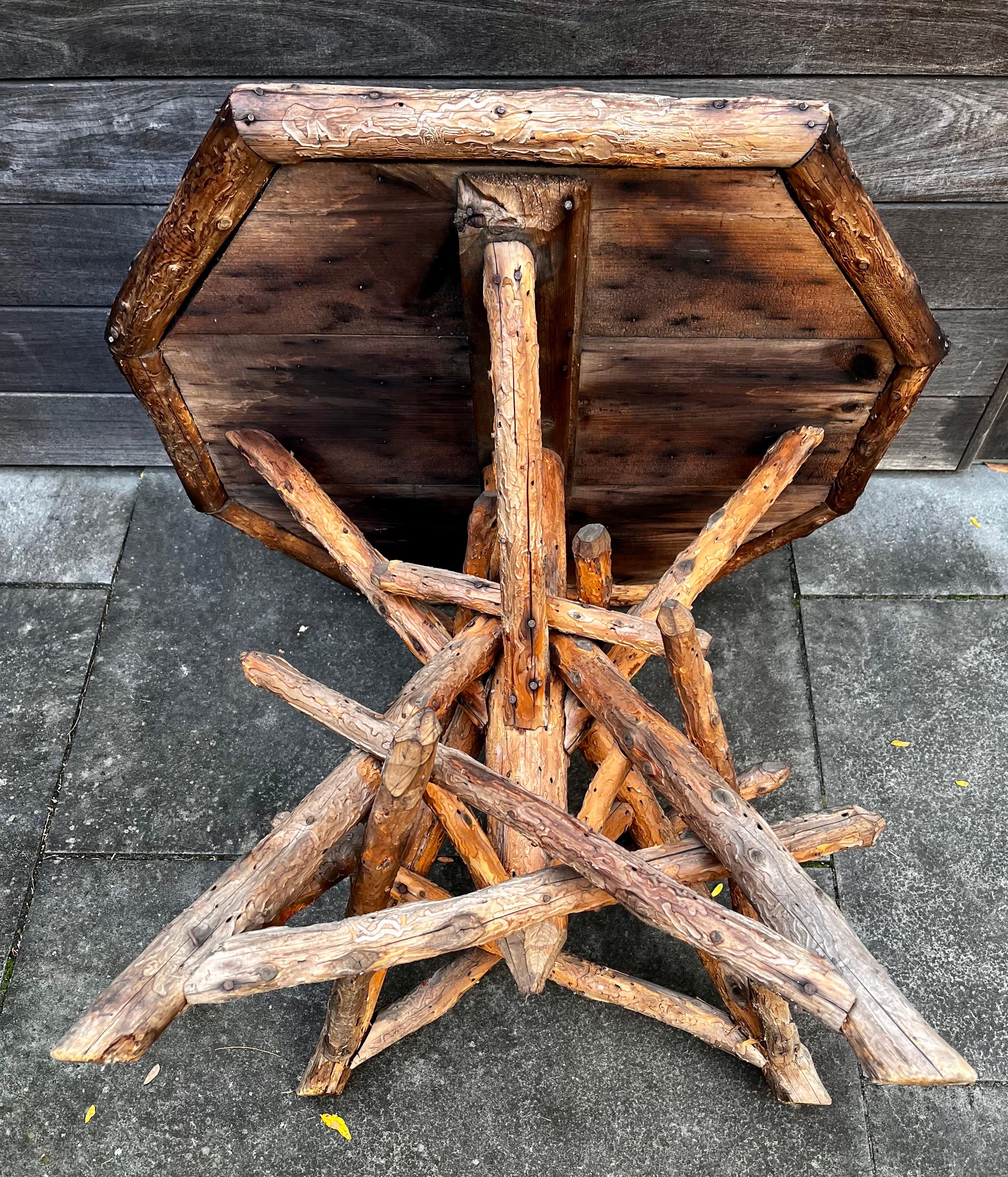 Table d'appoint rustique américaine Adirondack Twig en vente 6