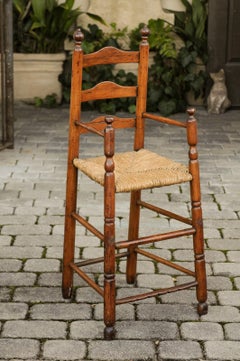 Amerikanischer rustikaler Kinderstuhl aus Kiefernholz mit Binsensitz, frühes 20. Jahrhundert