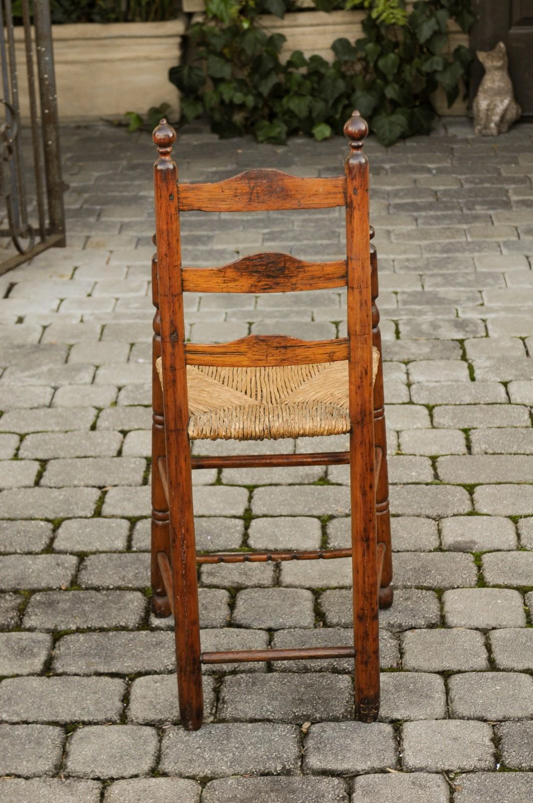 American Rustic Pine Child's High Chair with Rush Seat, Early 20th Century For Sale 1