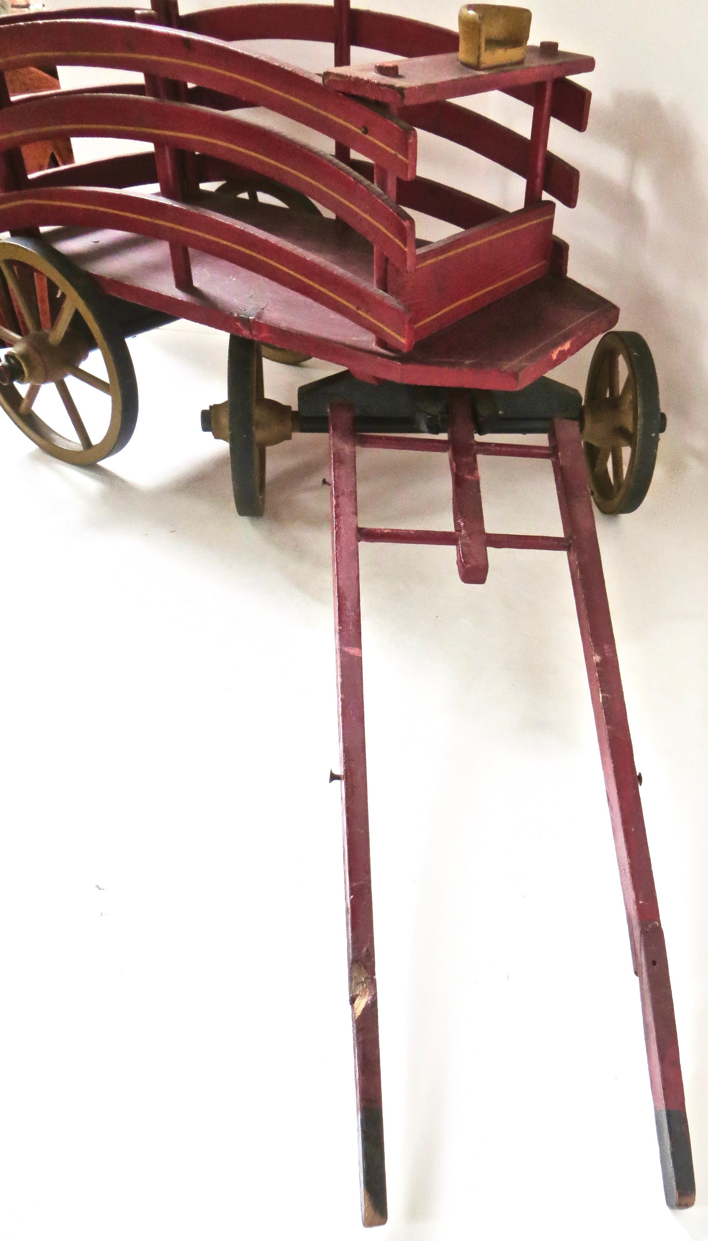 American Salesman Sample Late 19th C. Wooden Hay Wagon In Good Condition For Sale In Incline Village, NV
